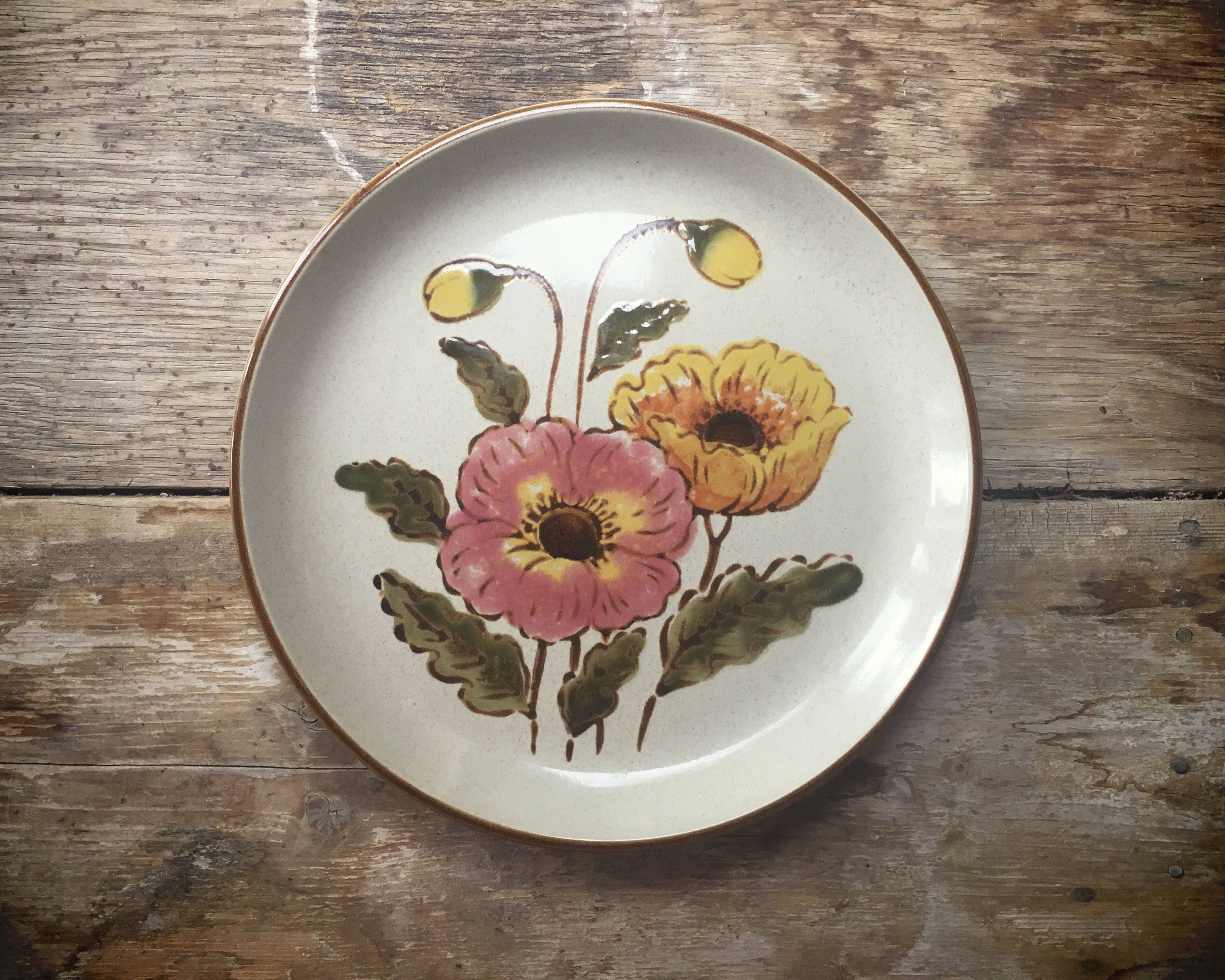 Vintage 12 stoneware platter Made in Japan stoneware dinnerware, yellow