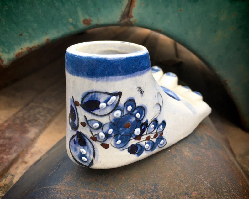 Download Podiatrist Gift Foot Lover Collectible Southwest Mexican Decor Airplant Holder Small Tonala ...