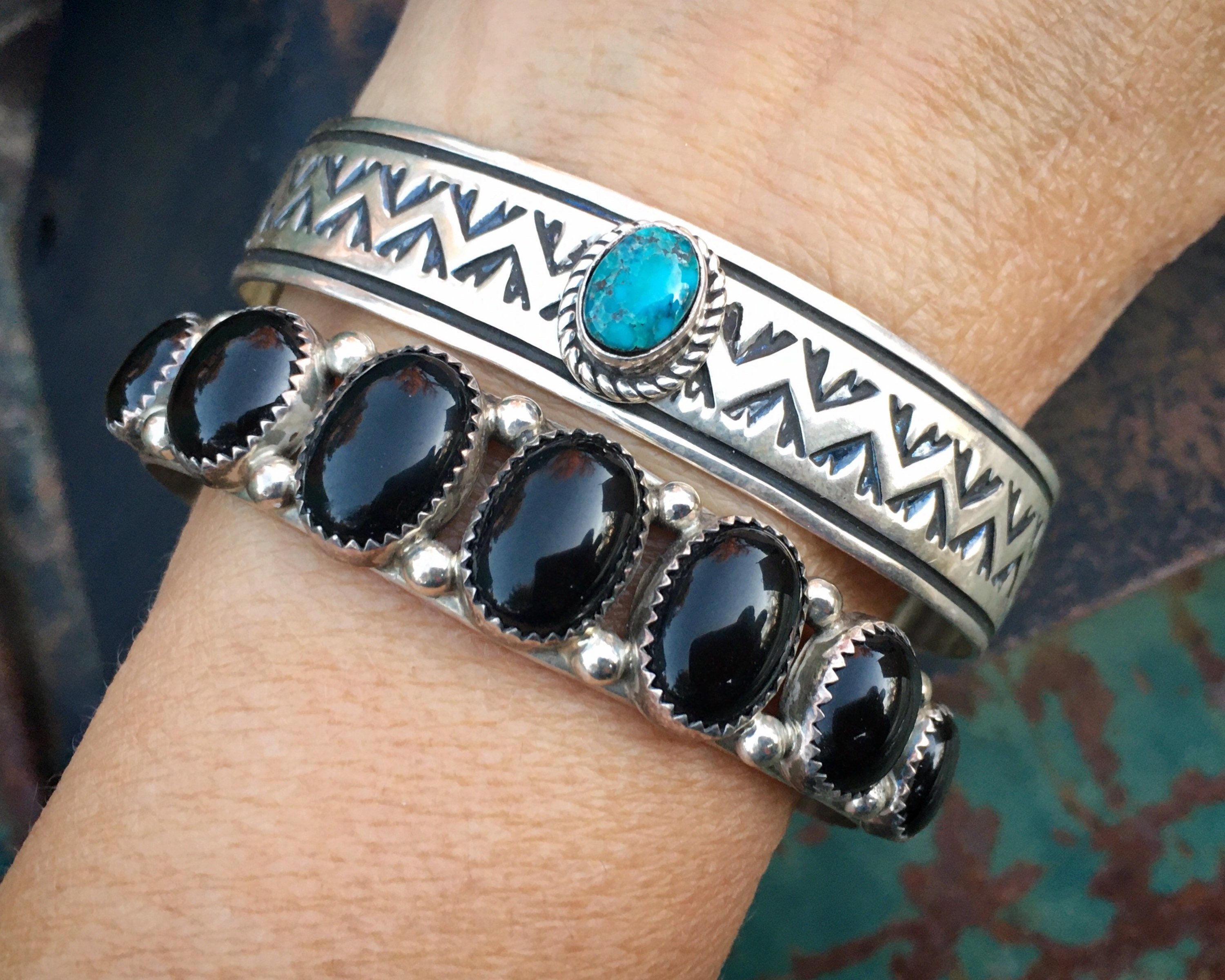 Light Seven Stone Black Onyx Sterling Silver Cuff Bracelet Light Seven Stone Black Onyx Sterling Silver Cuff Bracelet