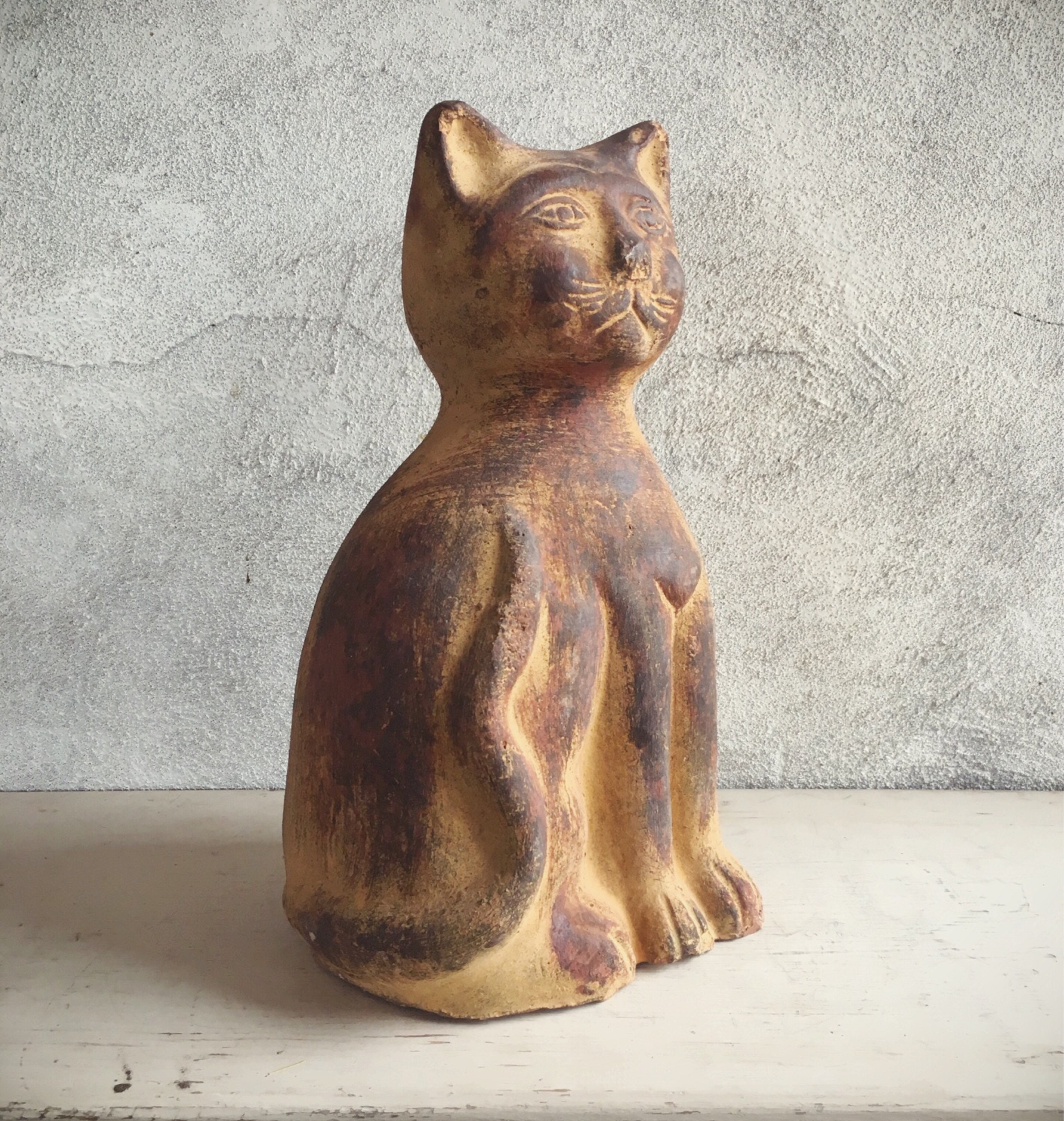outdoor garden cat statues