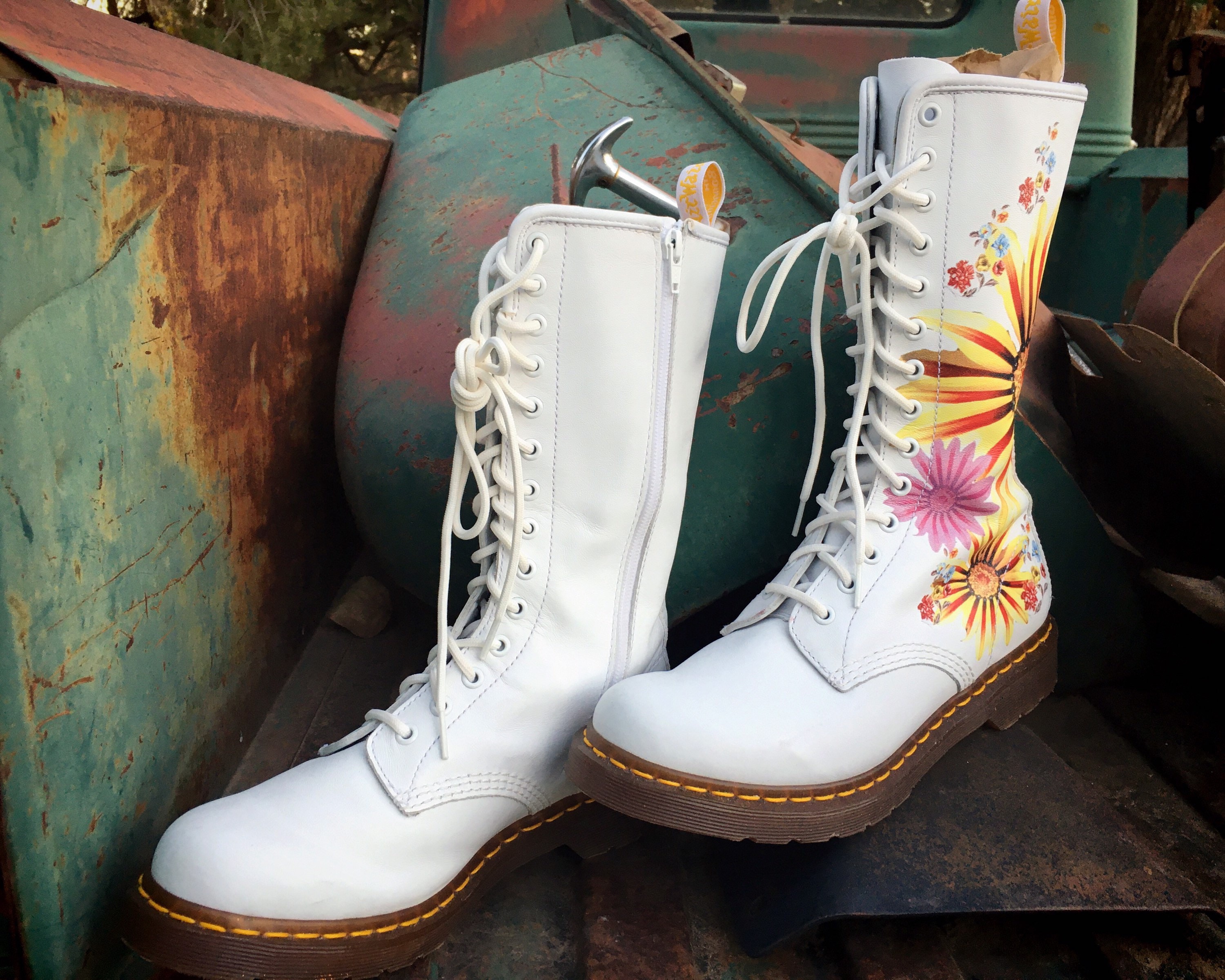 White floral top dr martens