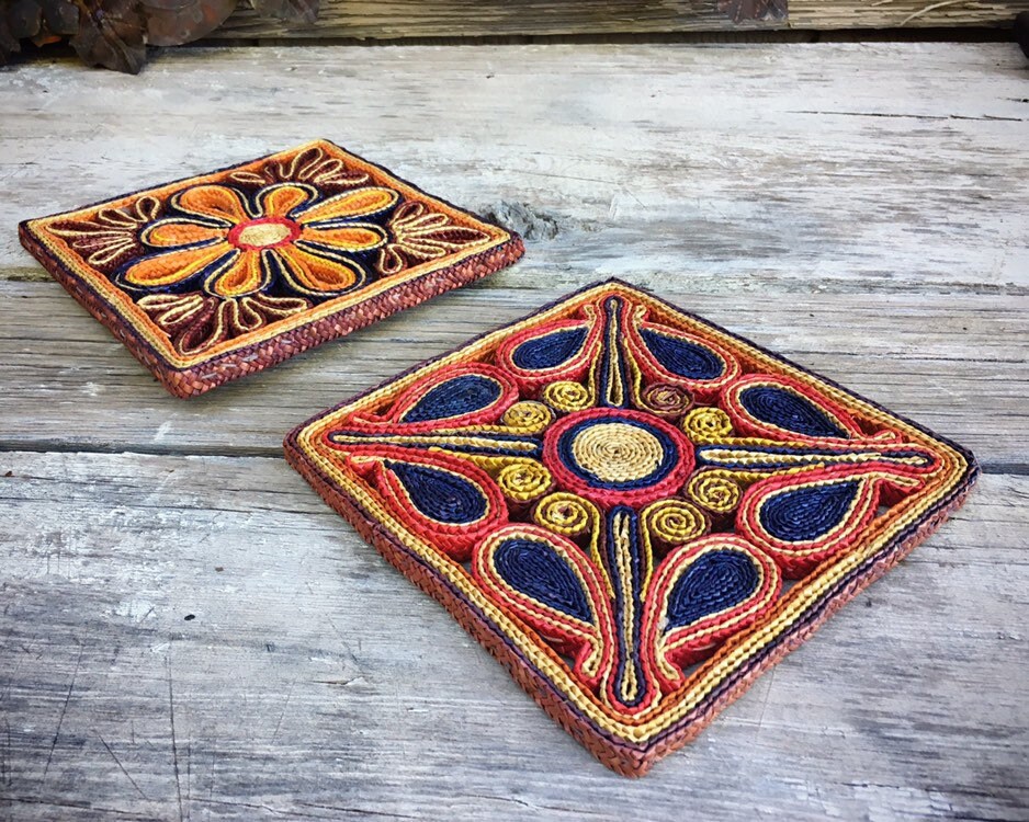 Pair of Woven Straw Rattan Trivets Colorful Home Decor Organic ...