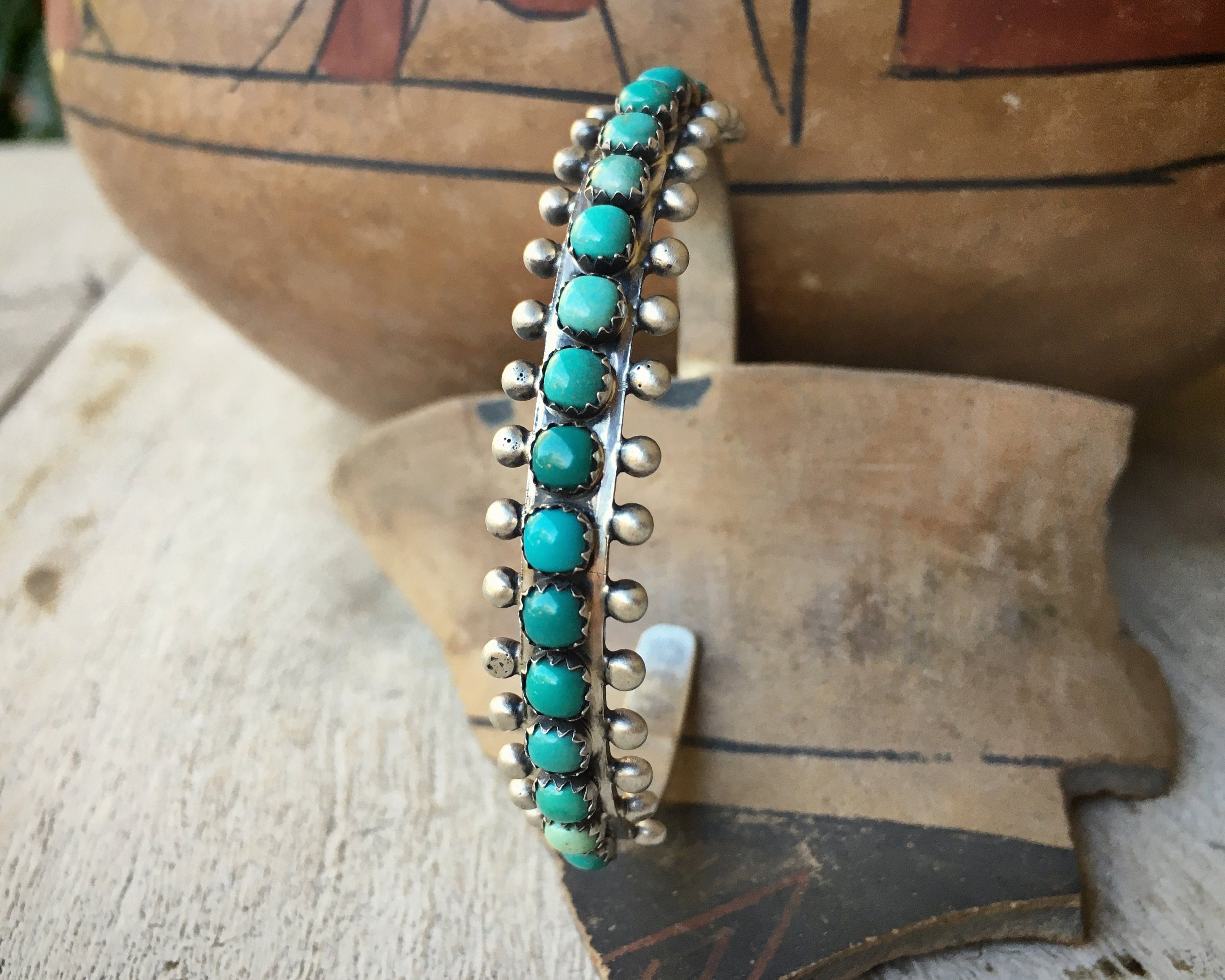 Signed Vintage Native American Navajo Turquoise Snake Eye Sterling Silver Bracelet Signed Vintage Native American Navajo Turquoise Snake Eye Sterling Silver Bracelet