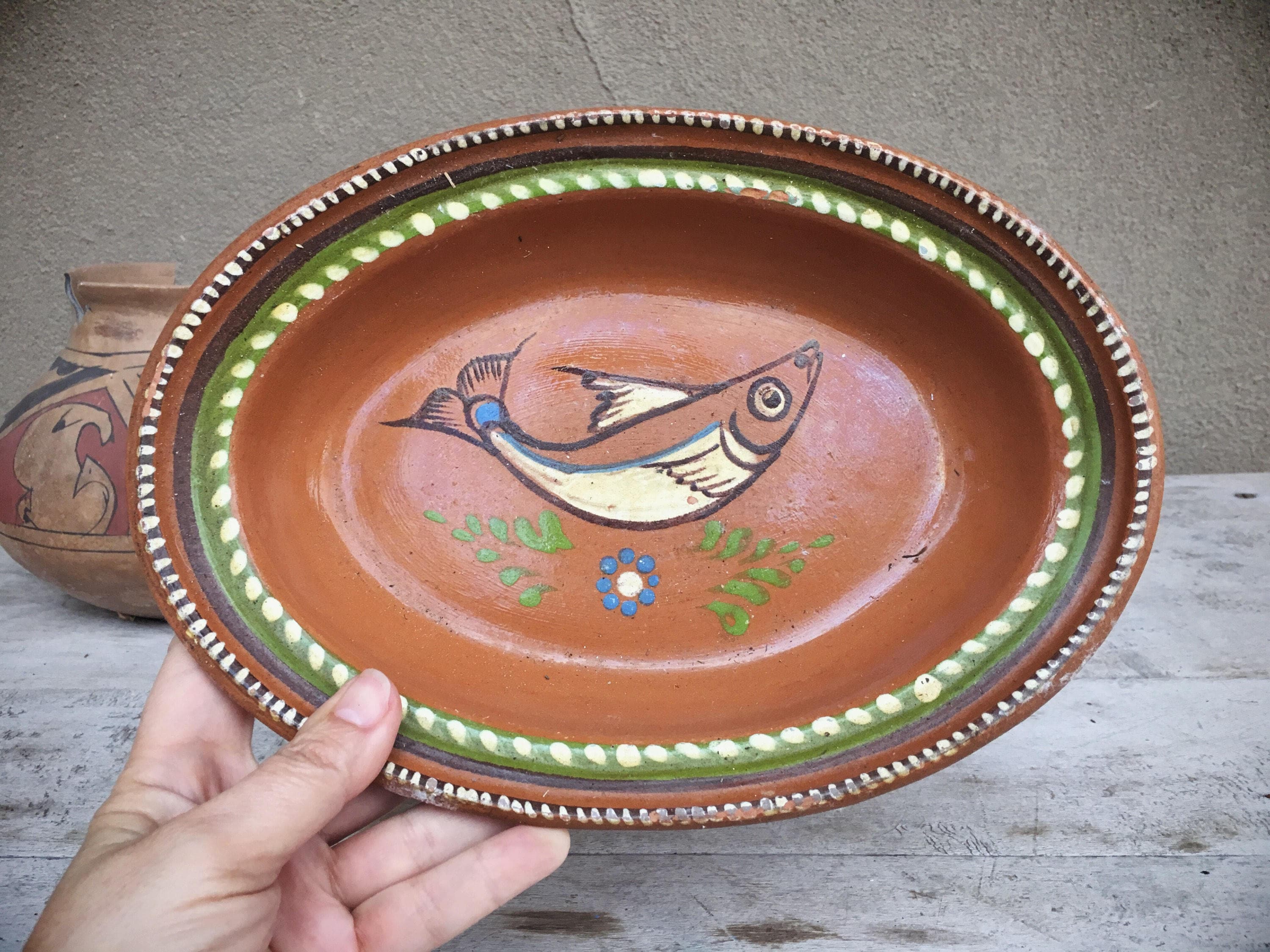 Southwestern Home Decor Mexican Pottery Oval Dish with Fish Tlaquepaque