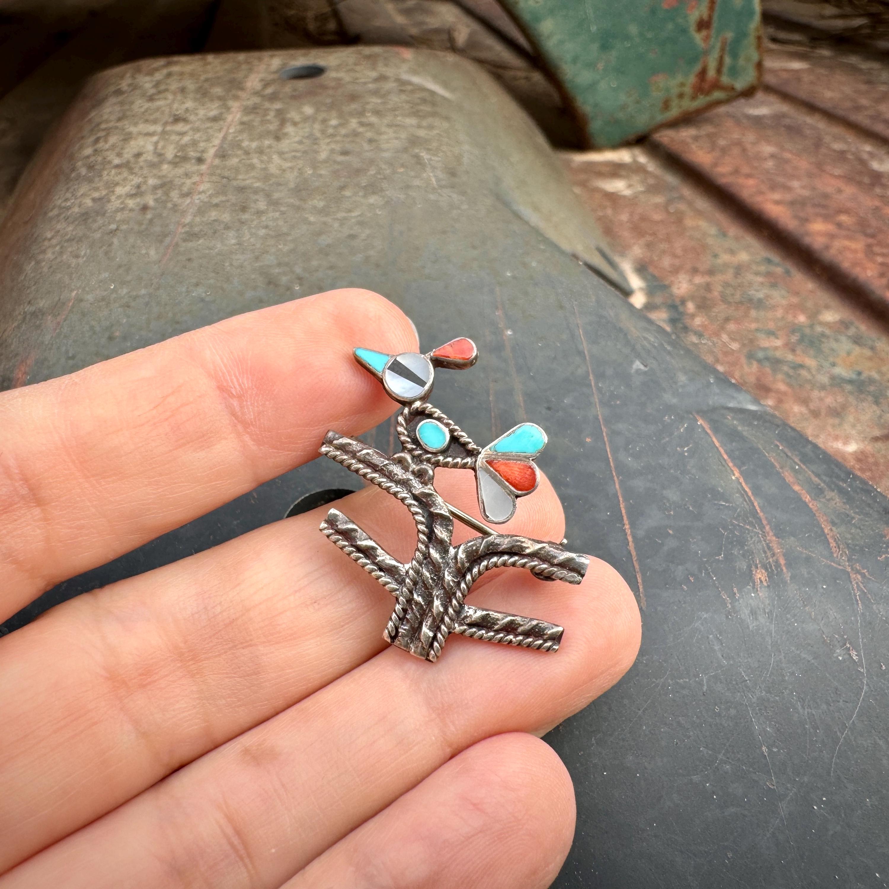 Whimsical Vintage Native American Navajo Turquoise Sterling Silver Roadrunner Pin Old Whimsical Vintage Native American Navajo Turquoise Sterling Silver Roadrunner Pin Old