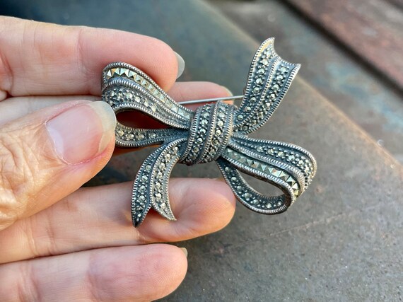 Vintage Sterling Silver Marcasite Brooch Bow by J… - image 2