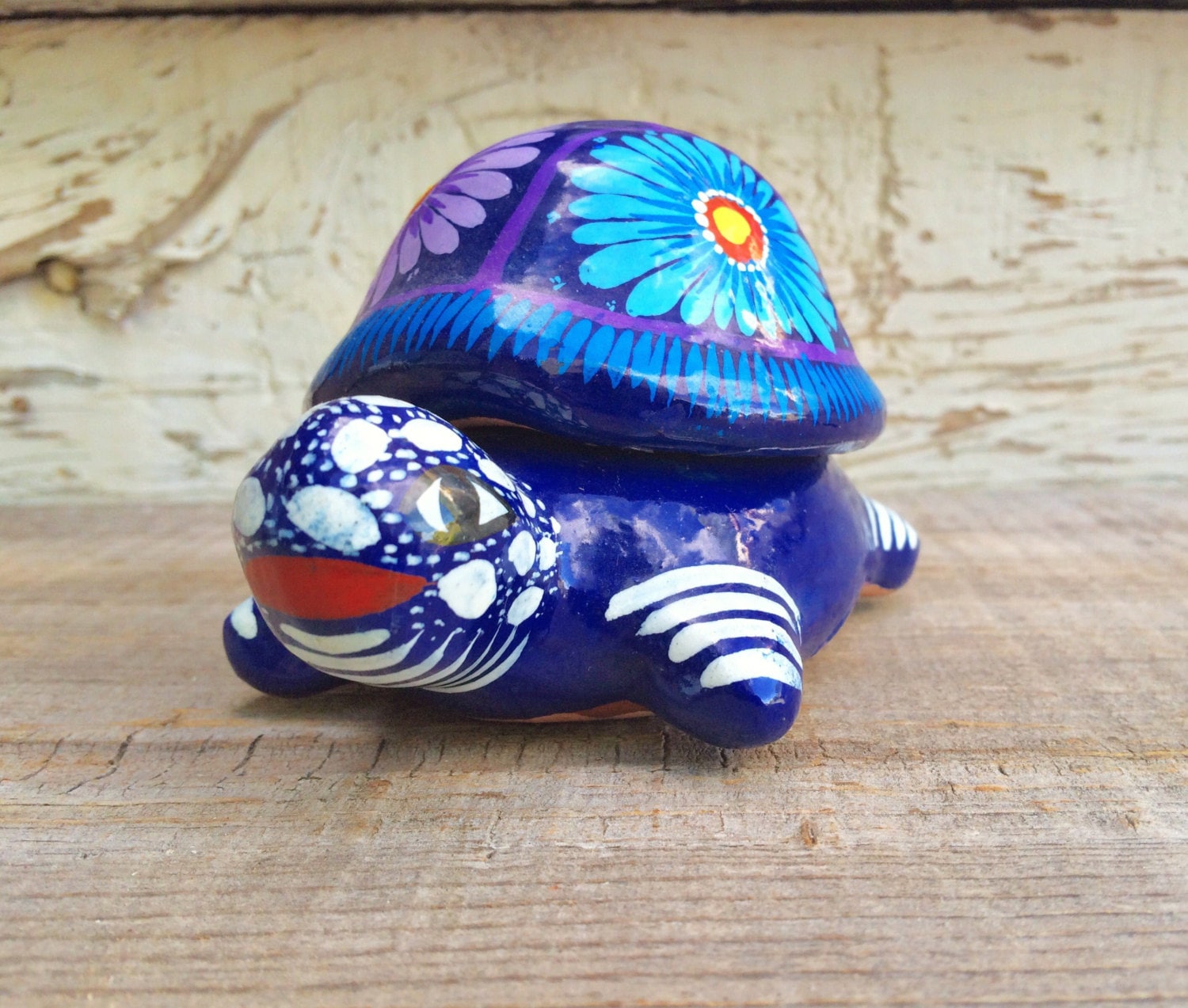 Vintage Guerrero colorful ceramic turtle trinket box, Mexican pottery