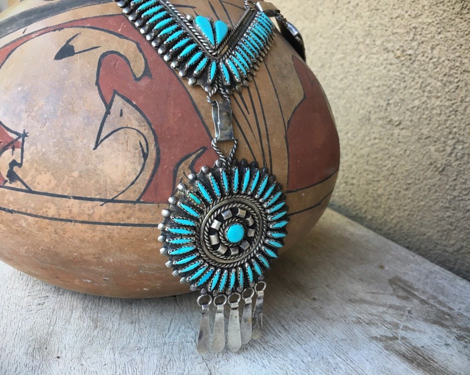 ABSOLUTELY AMAZING VINTAGE OLD SLEEPING BEAUTY TURQUOISE NECKLACE ABSOLUTELY AMAZING VINTAGE OLD SLEEPING BEAUTY TURQUOISE NECKLACE