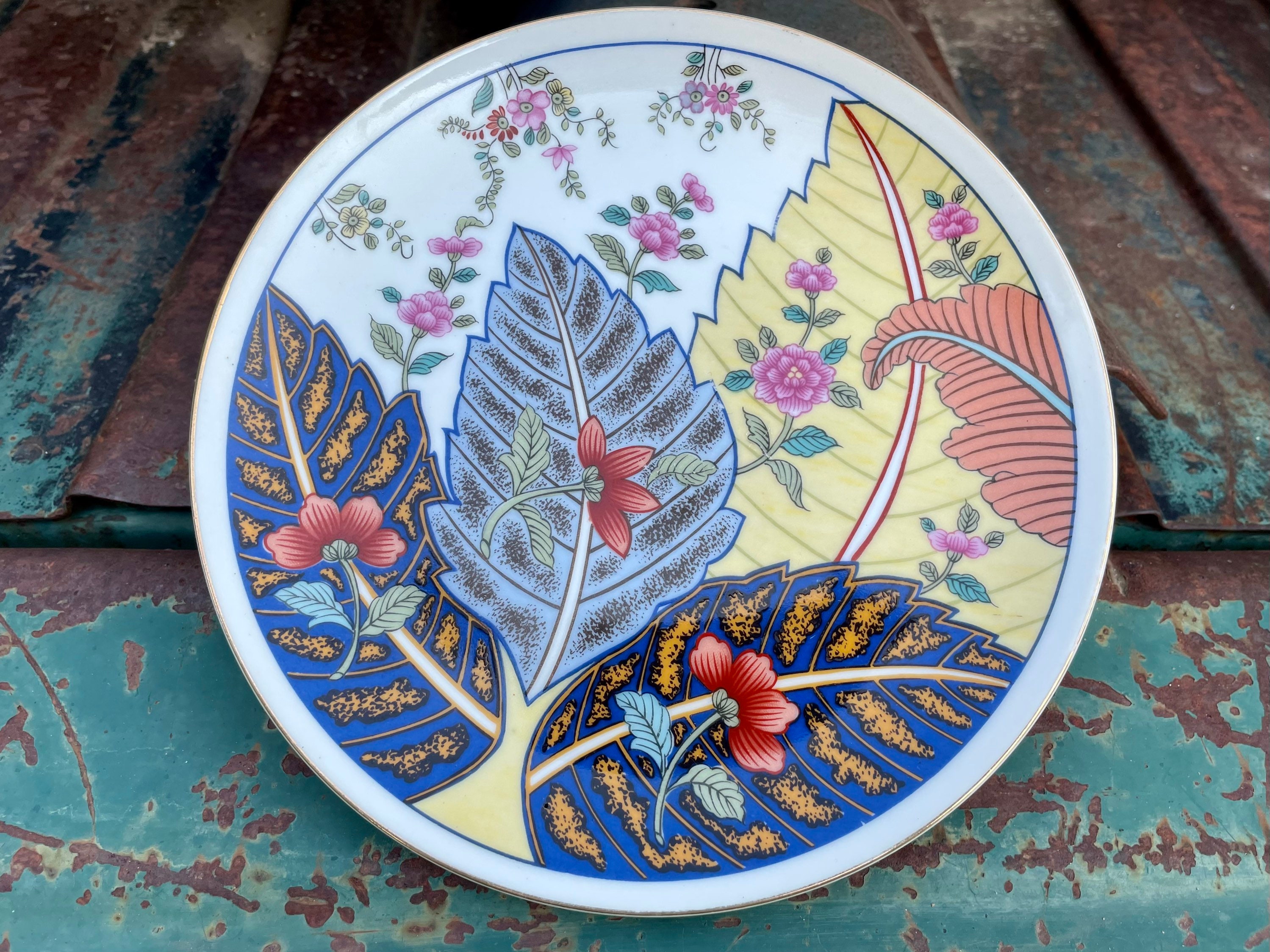 Four Vintage Tobacco Leaf Pattern Porcelain 7.5 Salad Plates by Mann