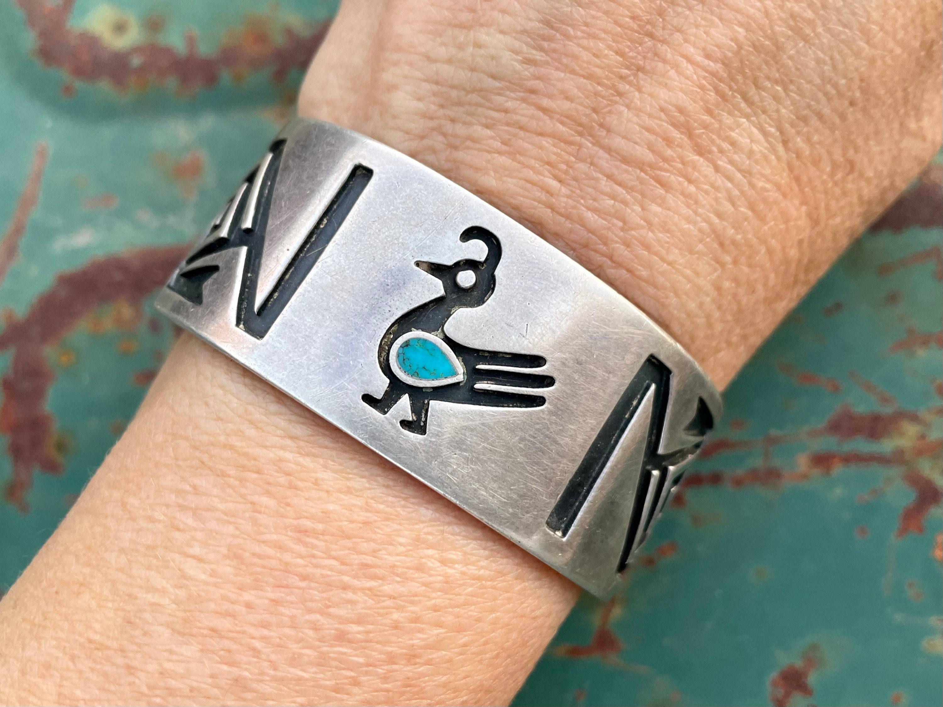 Traditional Native American Hopi Sterling Silver Bracelet Traditional Native American Hopi Sterling Silver Bracelet