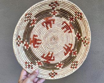Vintage Shallow Woven Basket 12.75" Dia, Petroglyph Style Designs, Southwestern Decor