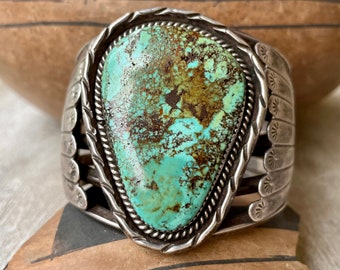 Vintage 112g Pilot Mountain Turquoise Cuff Bracelet with Huge Sculptured Stone, Native American