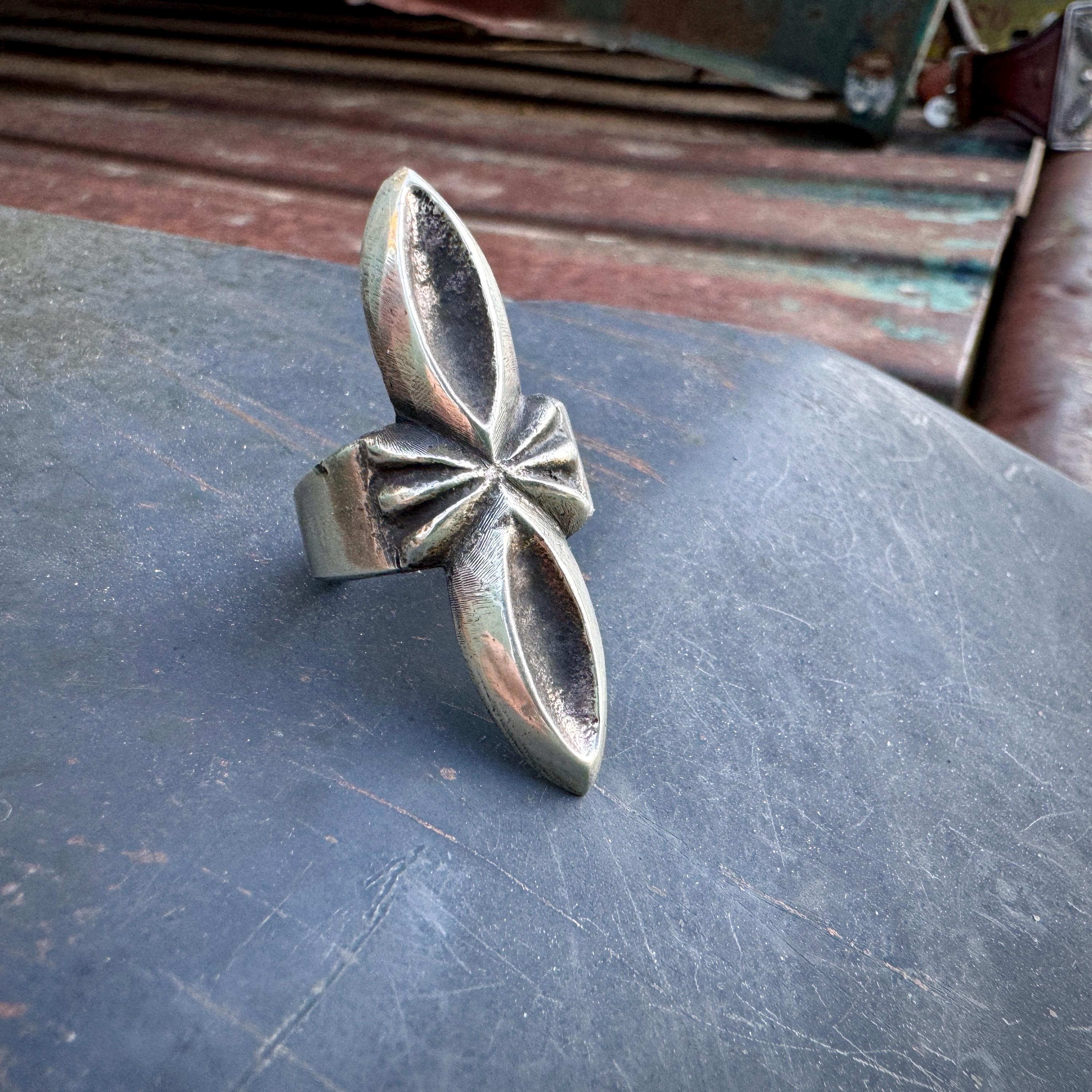 Wonderful Vintage Navajo Sterling Silver Cross Ring Native American Wonderful Vintage Navajo Sterling Silver Cross Ring Native American