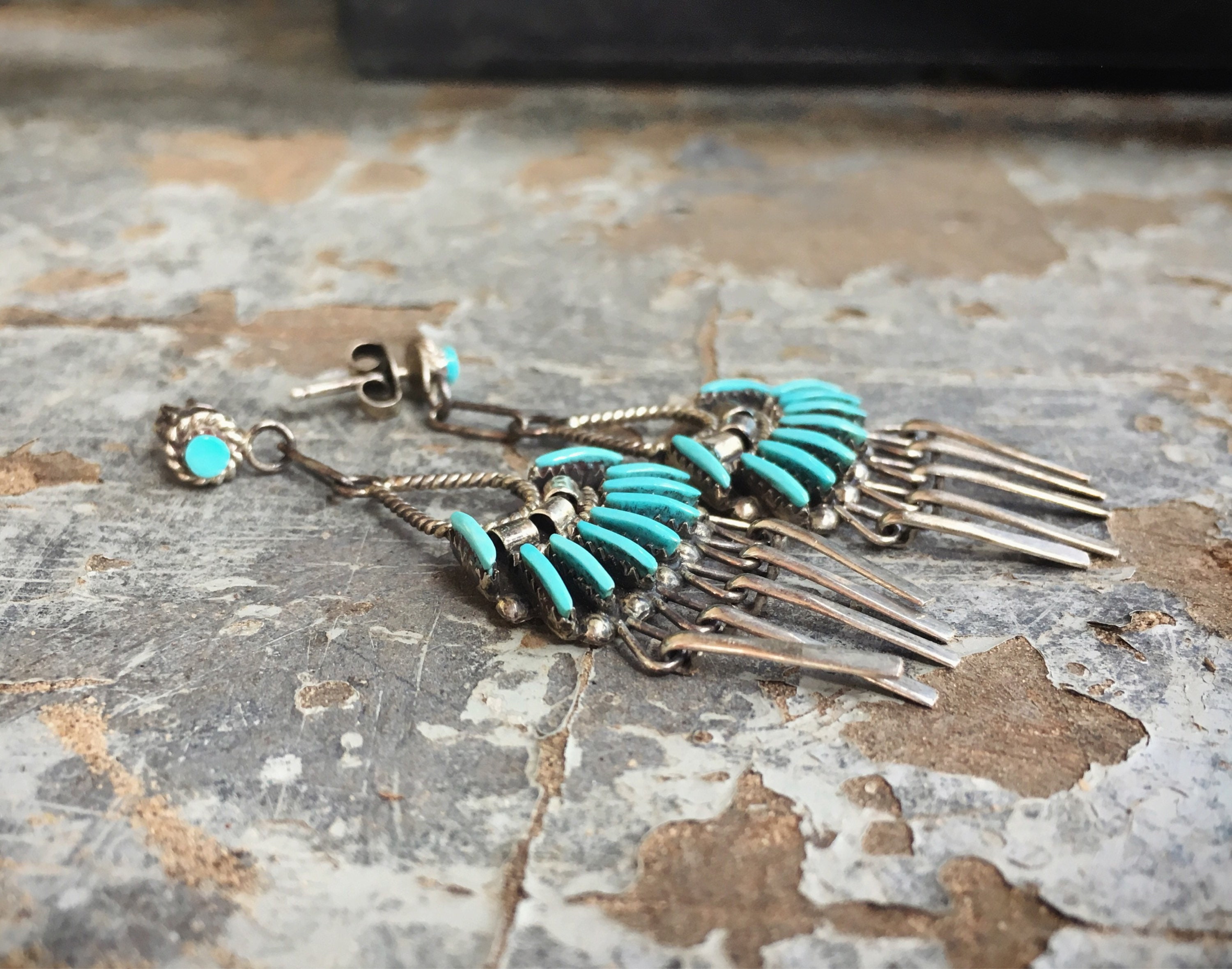 Fascinating Zuni Turquoise Sterling Silver Dangle Earrings Native American Fascinating Zuni Turquoise Sterling Silver Dangle Earrings Native American