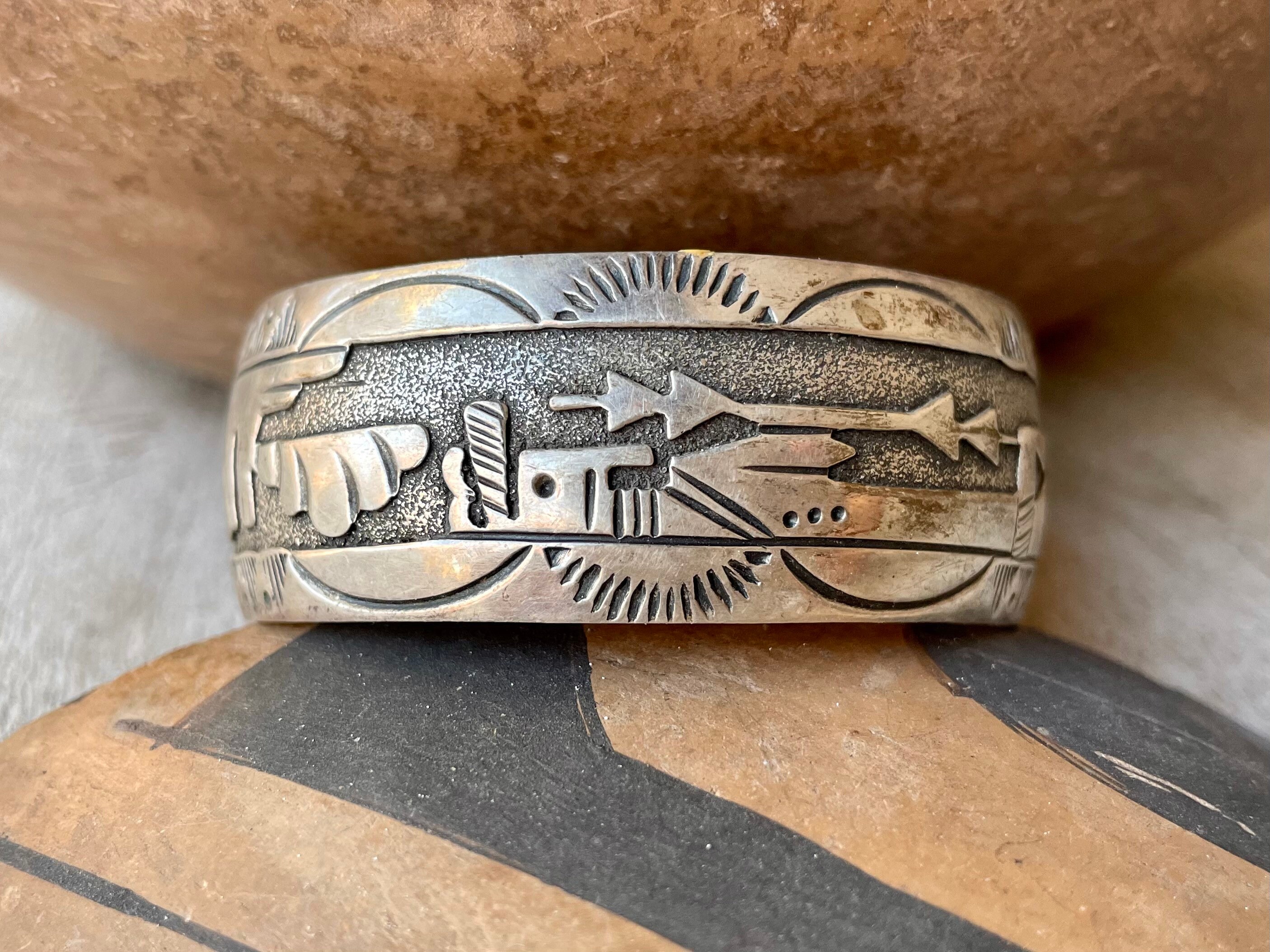 u*y様 visvim NAVAJO VINTAGE BANGLE u*y様 visvim NAVAJO VINTAGE BANGLE Men's Wear Visvim visvim