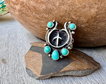 Navajo Randy Bill Sterling Silver & Turquoise Naja Ring Size 9.5, Horseshoe Shape Lucky Amulet