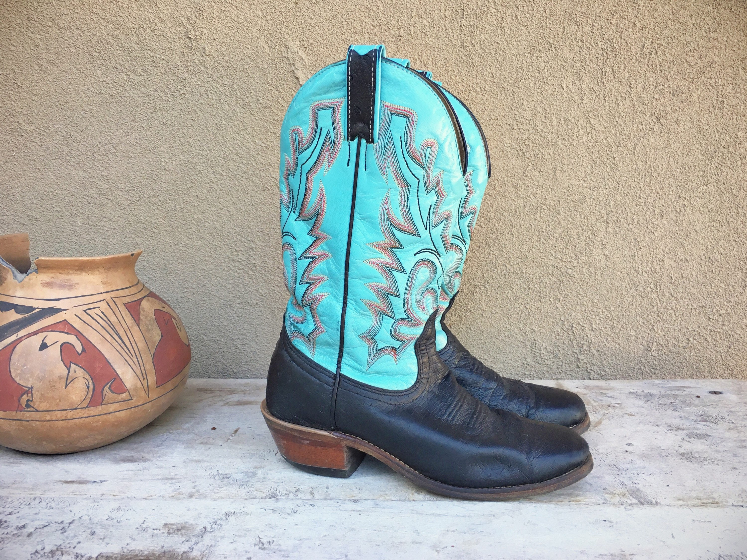 Vintage black and turquoise Size 7 C Women's cowboy boots Boulet Made ...