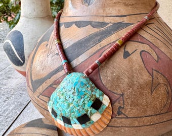 Vintage Kewa Turquoise Inlaid Spiny Oyster Shell Pendant Necklace 17", Chipped Heishi