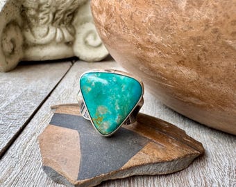 Navajo Moses Jack Blue-Green Turquoise Ring Approx Size 10, Repousse Band