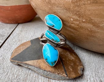 Vintage Three-Stone Morenci Turquoise Ring Approx Size 6.75, Navajo Southwestern Style