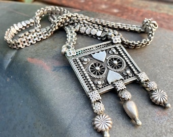 Heavy 100g Coin Silver Indian Rajasthan "Owl" Pendant Necklace Approx. 26", Vintage Chain Tribal