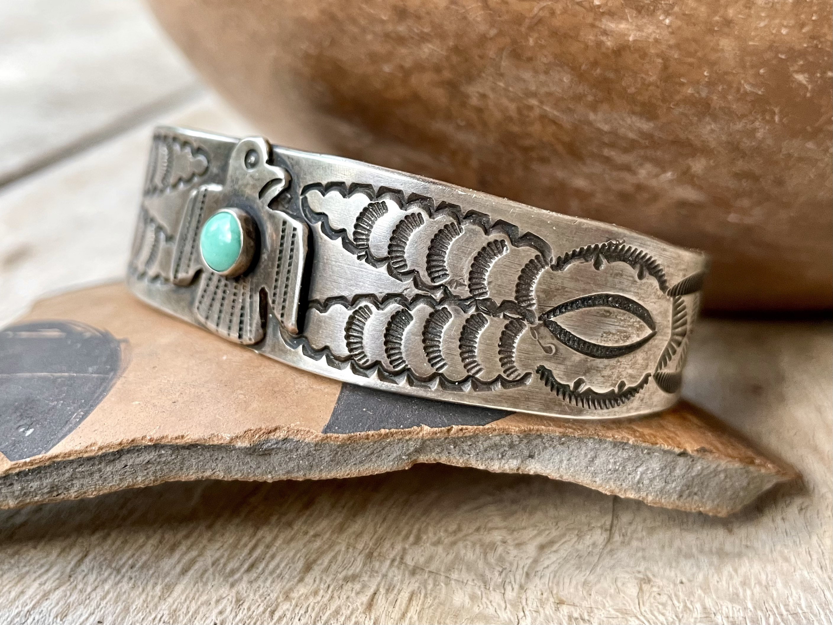 Fred Harvey Era Thunderbird Turquoise Bracelet Unisex Size 6 Fred Harvey Era Thunderbird Turquoise Bracelet Unisex Size 6