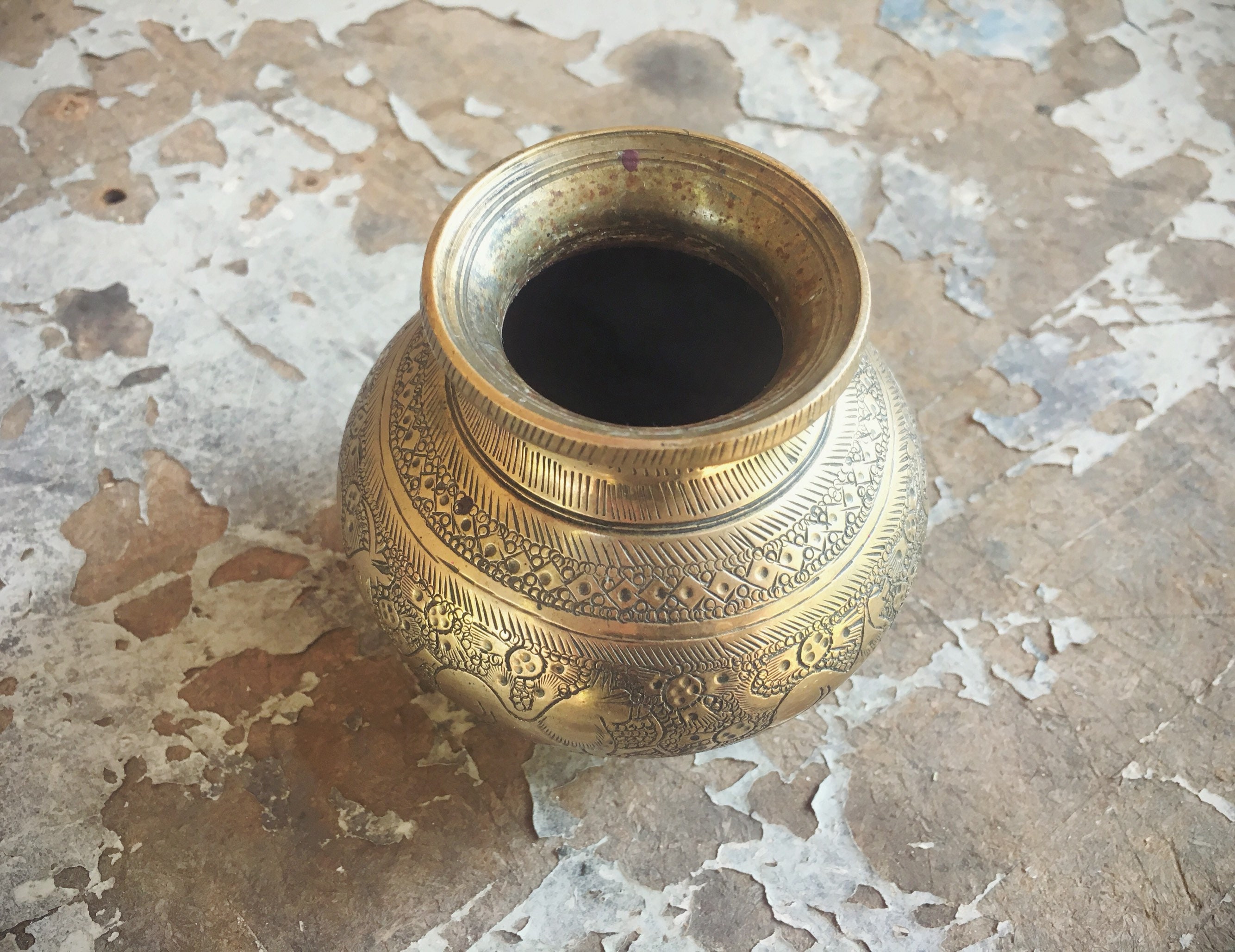 Vintage Small Engraved Brass Lota Pot Holy Water Vessel India Antiques
