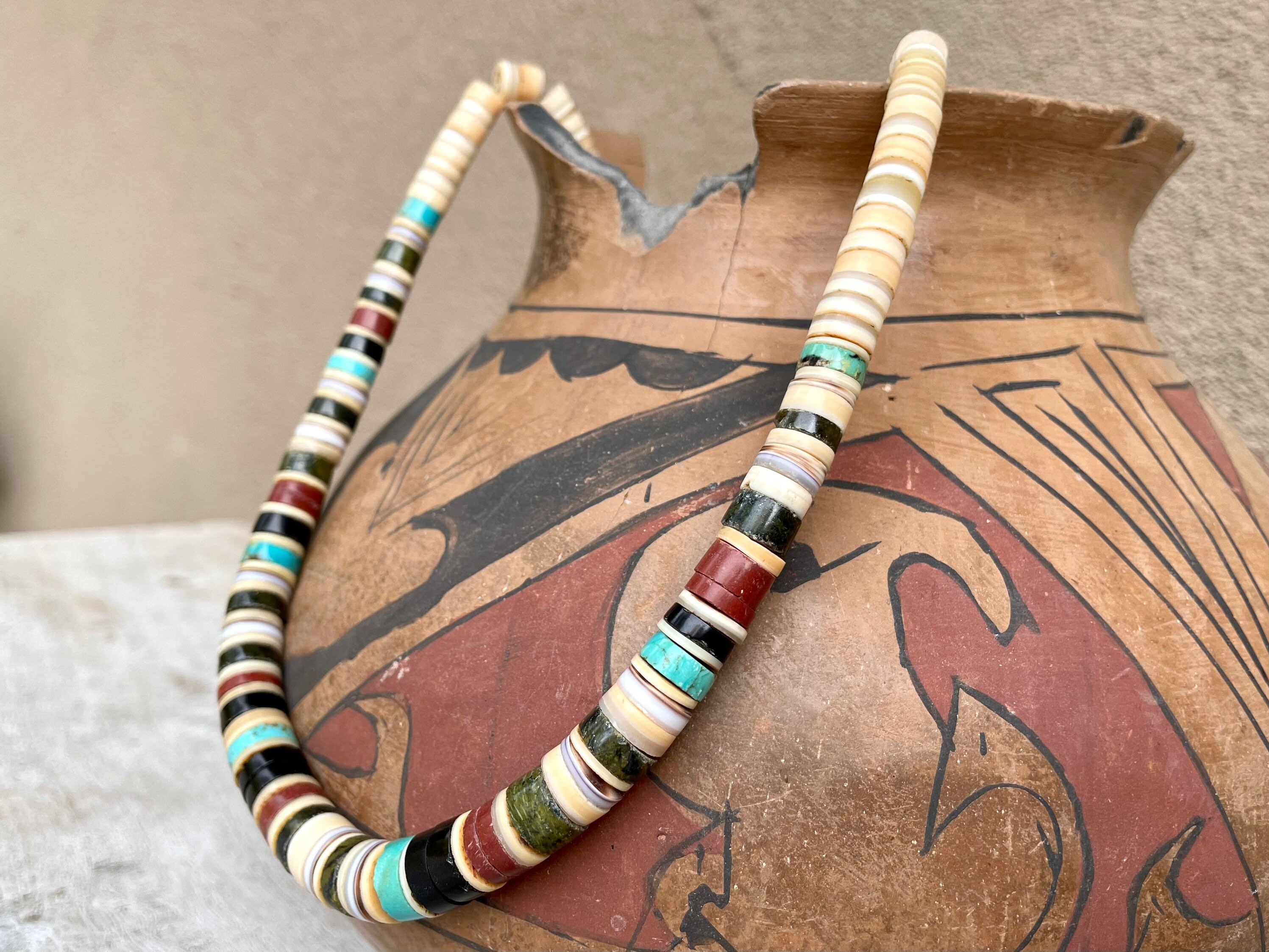 Native American Marvelous Vintage Santo Domingo Shell & Pipestone Necklace Native American Marvelous Vintage Santo Domingo Shell & Pipestone Necklace