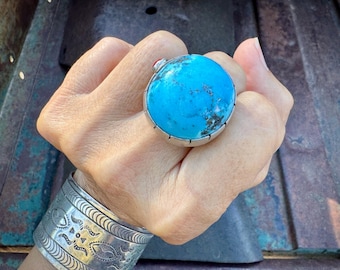 Santo Domingo Joel Pajarito Domed Turquoise Round Ring w/ Coral Dot Approx Size 9.25