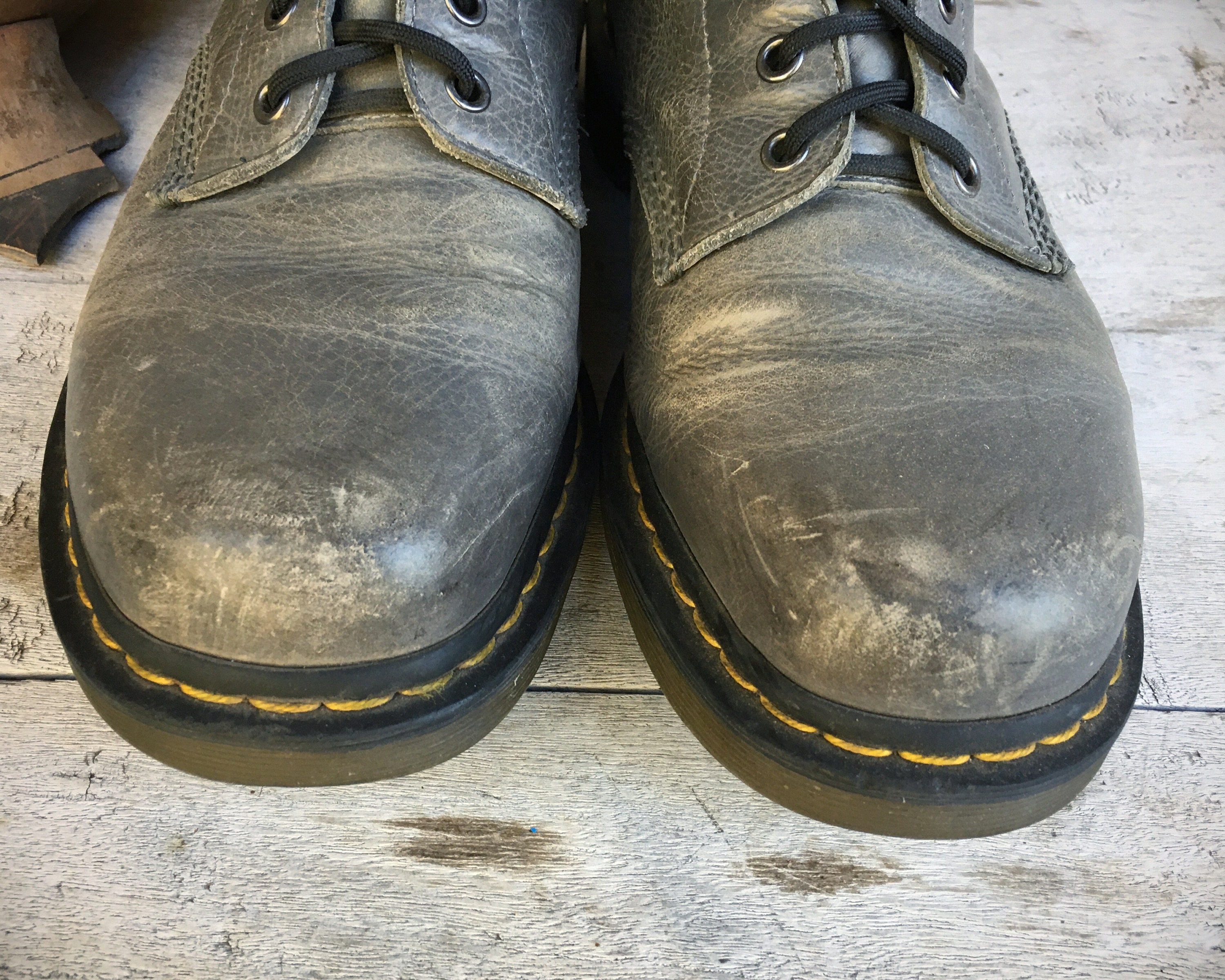 how to soften the heel of dr martens