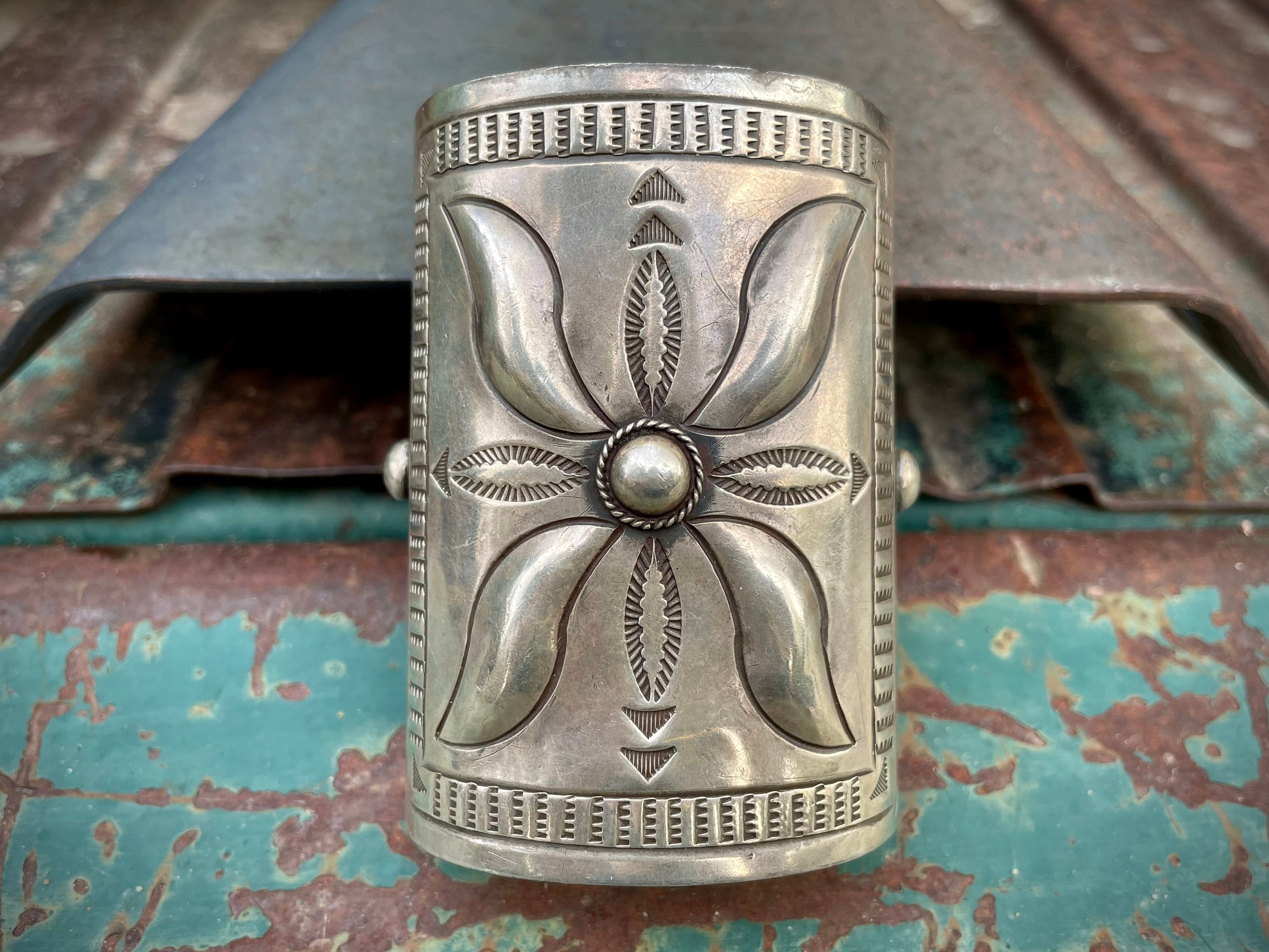 Vintage Navajo Native American Sterling Silver Repoussed Bracelet Ketoh Vintage Navajo Native American Sterling Silver Repoussed Bracelet Ketoh