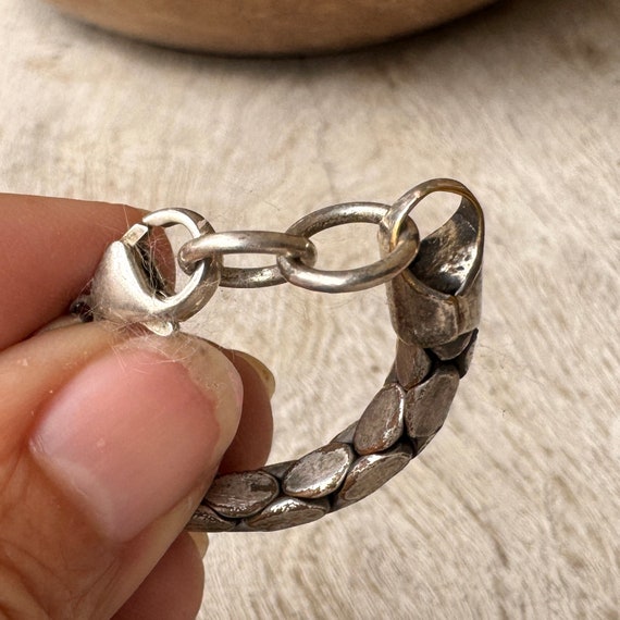 Three-Dimensional Carved Bone Skeleton Skull Pend… - image 4