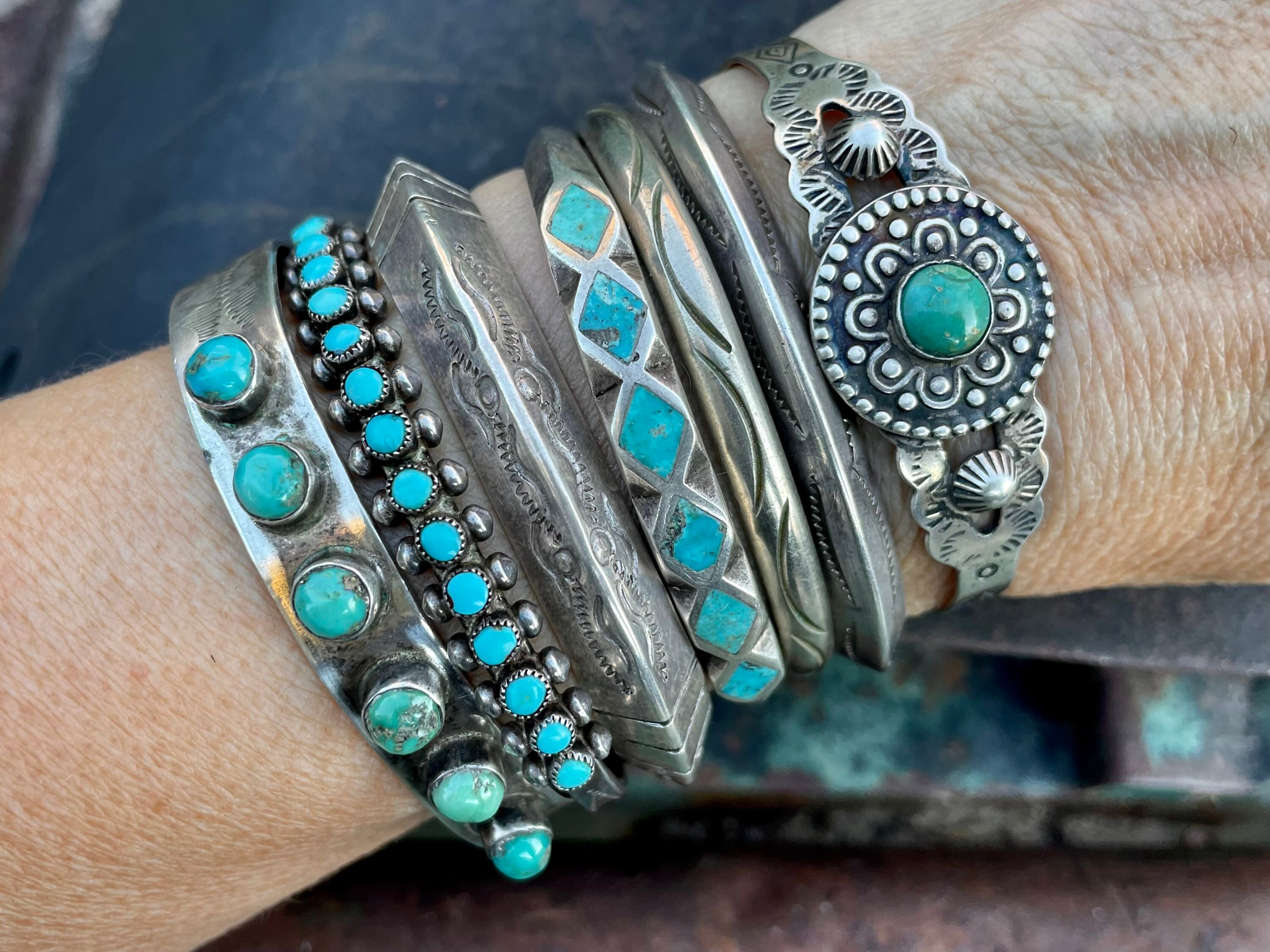 Fred Harvey Era Turquoise Snake Eye Bracelet Size 6.5, Dainty Cuff