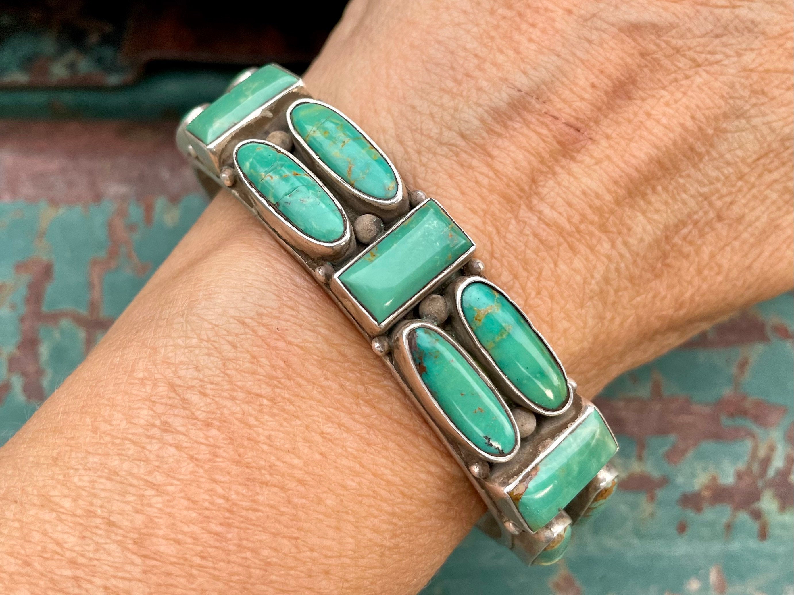64g 1990s Native American Turquoise Cracked Stone Row Bracelet Zuni 64g-1990s-native-american-turquoise-cracked-stone-row-bracelet-zuni