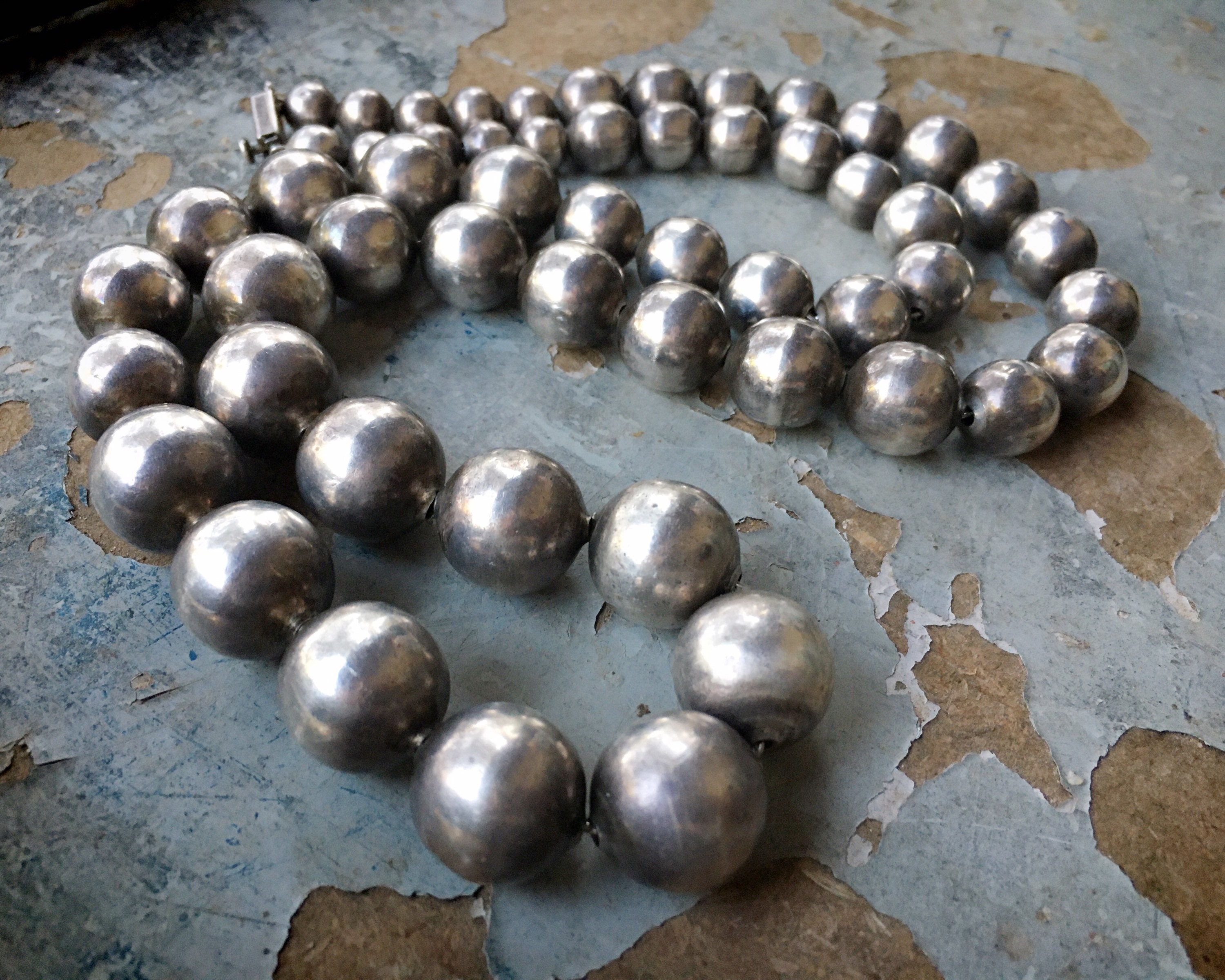1950s 124g Taxco Mexican Sterling Silver Bead Necklace 29 Graduated 8