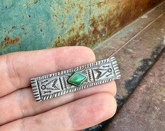 Small Early Navajo Stamped Silver Bar Pin with Green Cerrillos Turquoise, Fred Harvey Era Brooch, Vintage Native American Old Pawn