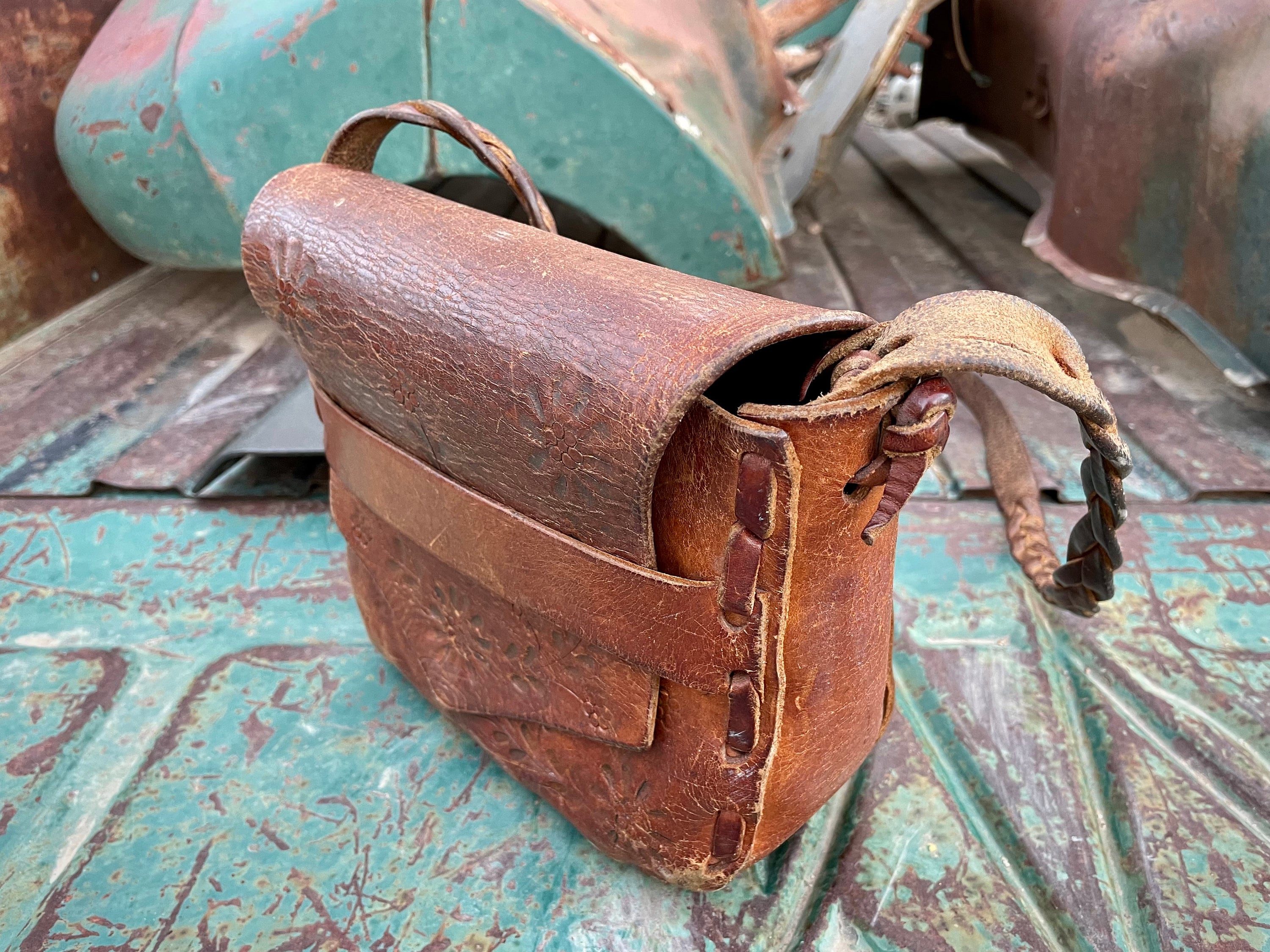 Buy ON RESERVE / HOLD for Y. 1970s Leather Handbag Hippie Tooled