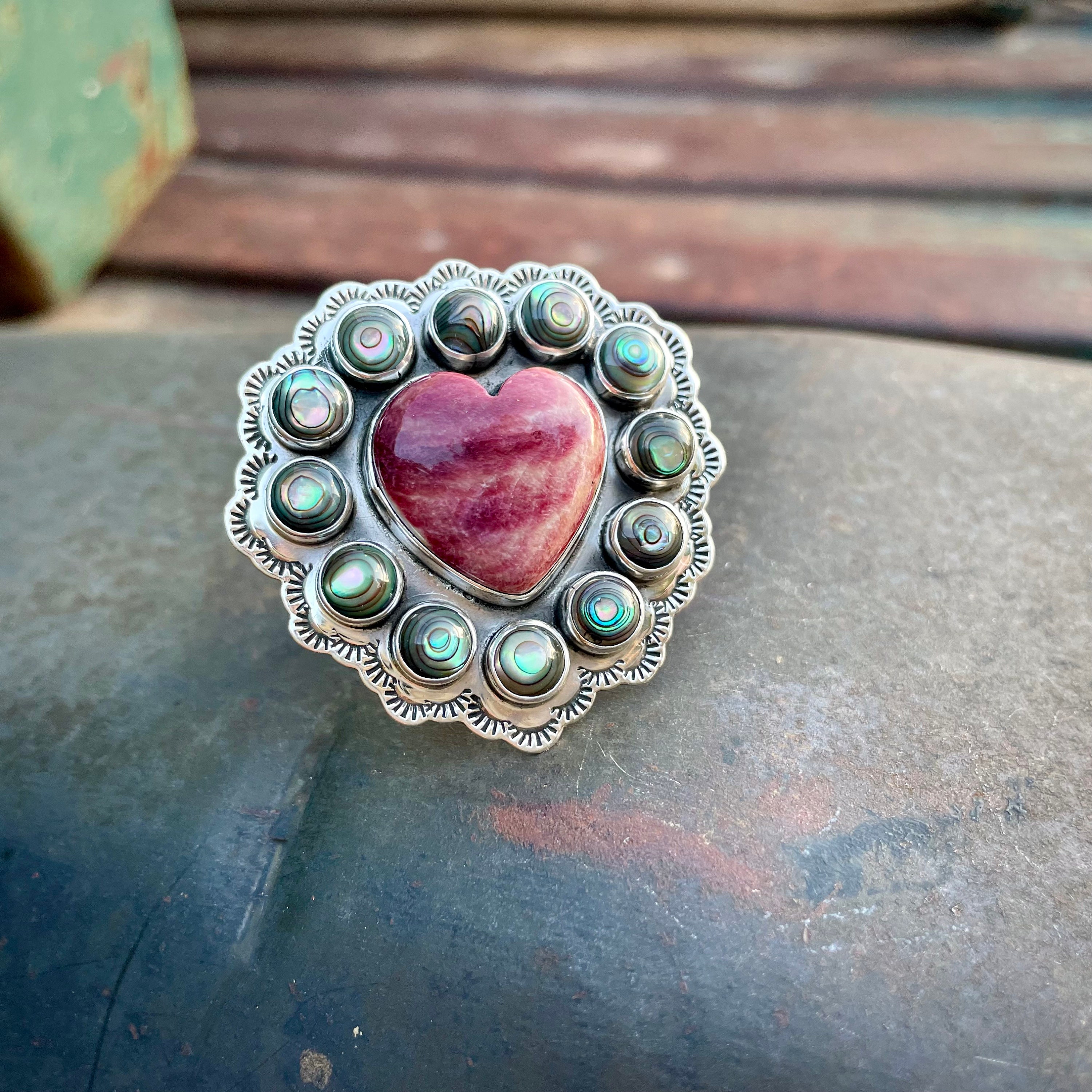 Huge **abalone Shell Heart** Navajo Native American Jewelry Silver Ring Huge **abalone Shell Heart** Navajo Native American Jewelry Silver Ring