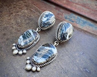 Navajo LaRose Ganadonegro White Buffalo Dangle Earrings, Black White