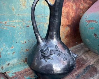 Vintage Barro Negro Pottery Pitcher Vase from Oaxacan Artist Simon Reyes, Mexican Pottery Folk Art Black Clay Pottery, Primitive Decor Gift