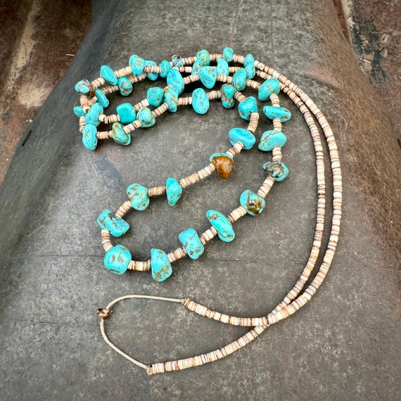 Vintage Turquoise Nugget and Shell Heishi Necklac… - image 5
