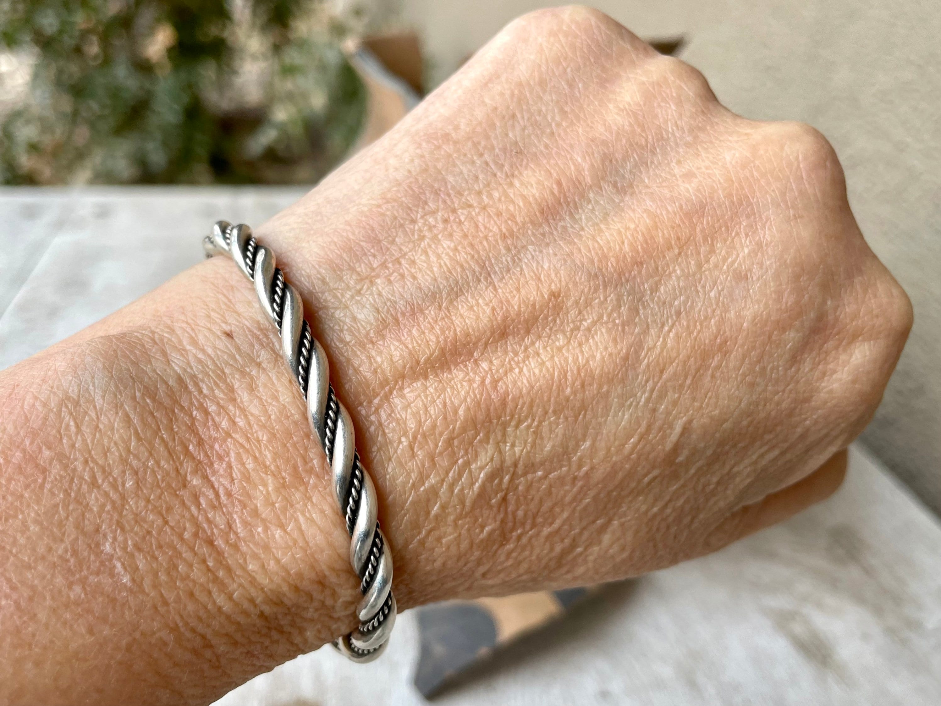 Marvelous Vintage Navajo Sterling Silver Twisted Rope Bracelet Native American Marvelous Vintage Navajo Sterling Silver Twisted Rope Bracelet Native American