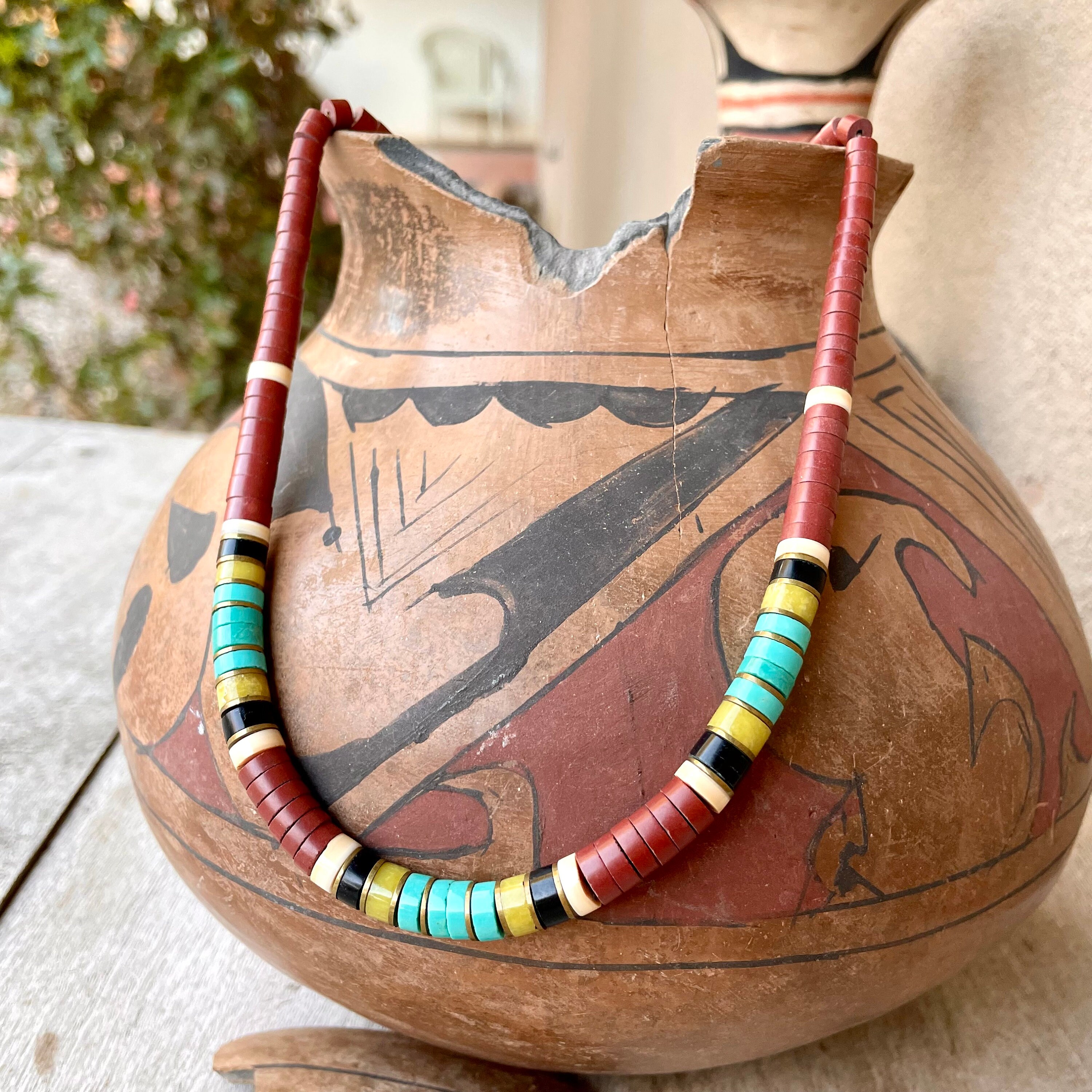 Marvelous Vintage Santo Domingo Serpentine Sterling Silver Necklace Marvelous Vintage Santo Domingo Serpentine Sterling Silver Necklace