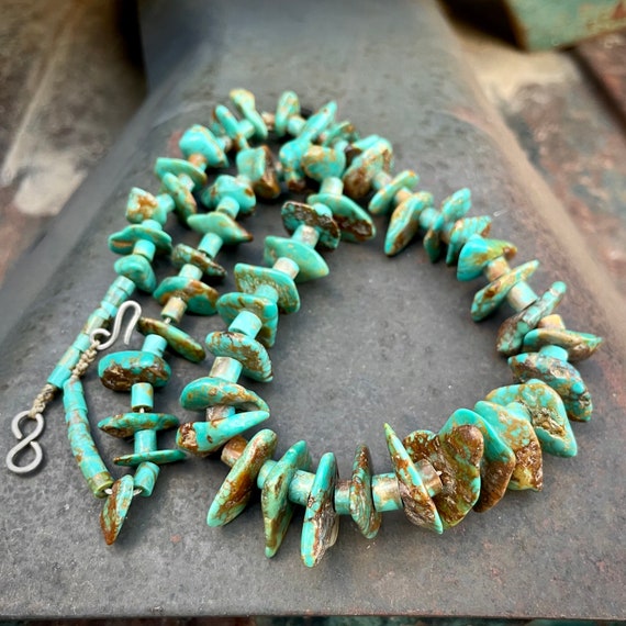 Chunky Nugget Turquoise Native American Navajo Sterling Silver Tubule Necklace Chunky Nugget Turquoise Native American Navajo Sterling Silver Tubule Necklace
