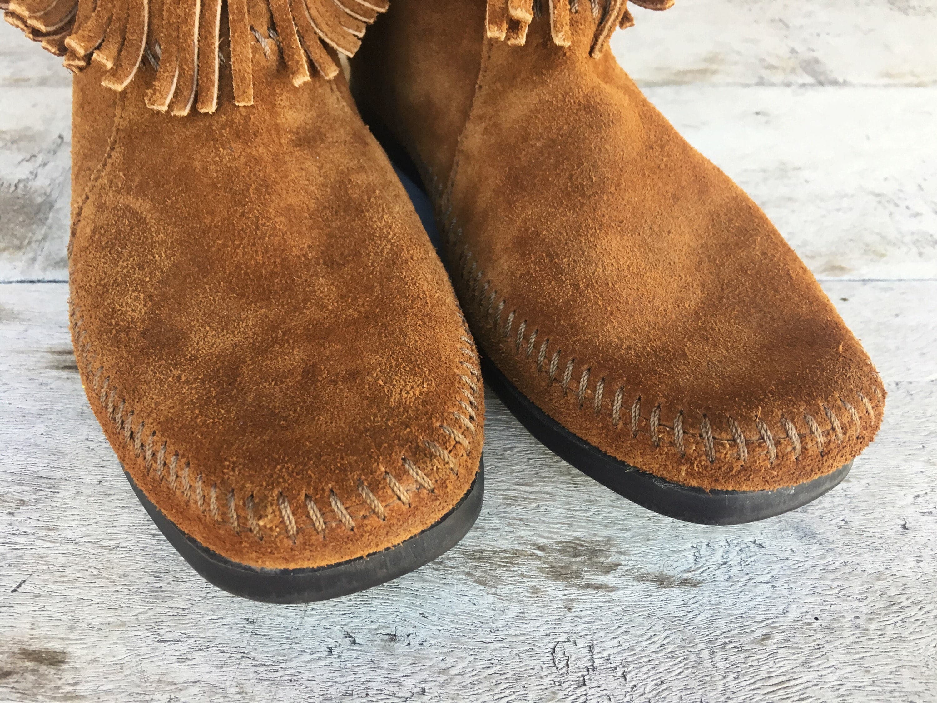 Minnetonka Moccasins Women s Size 8 Brown Suede Hard Sole Moccasin Ankle Boots Native American Boot Boho Shoe