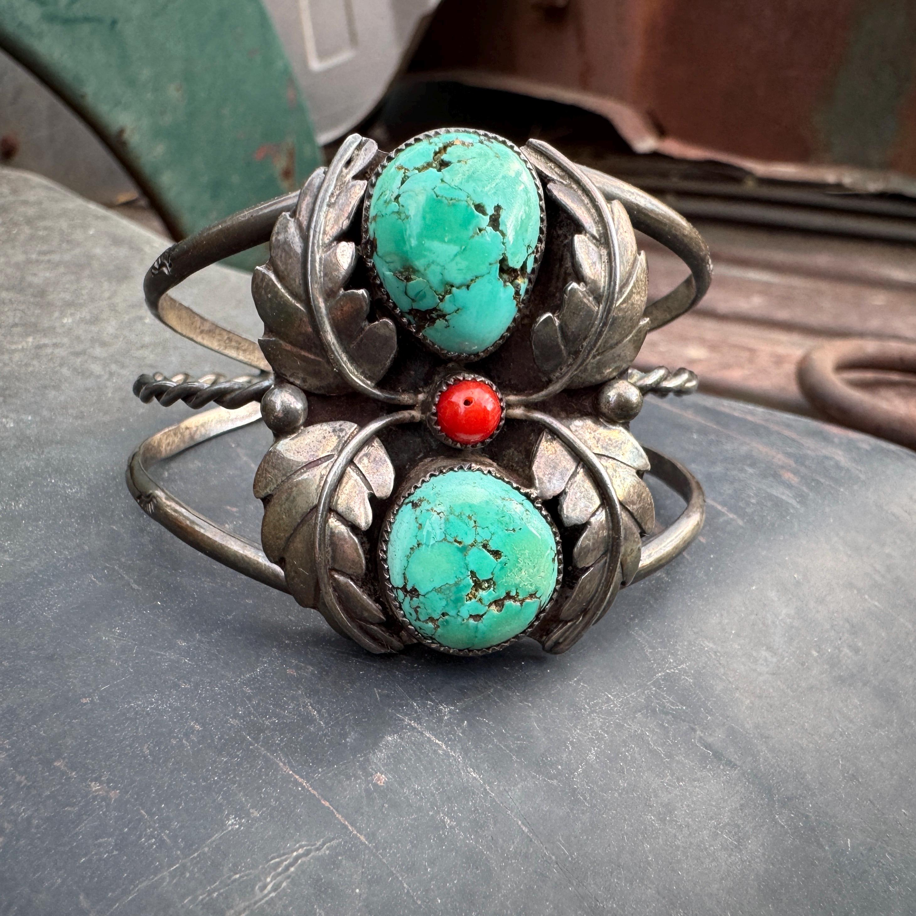 Striking Native American Navajo 5 Corals Solid Sterling Silver Large Bracelet Striking Native American Navajo 5 Corals Solid Sterling Silver Large Bracelet