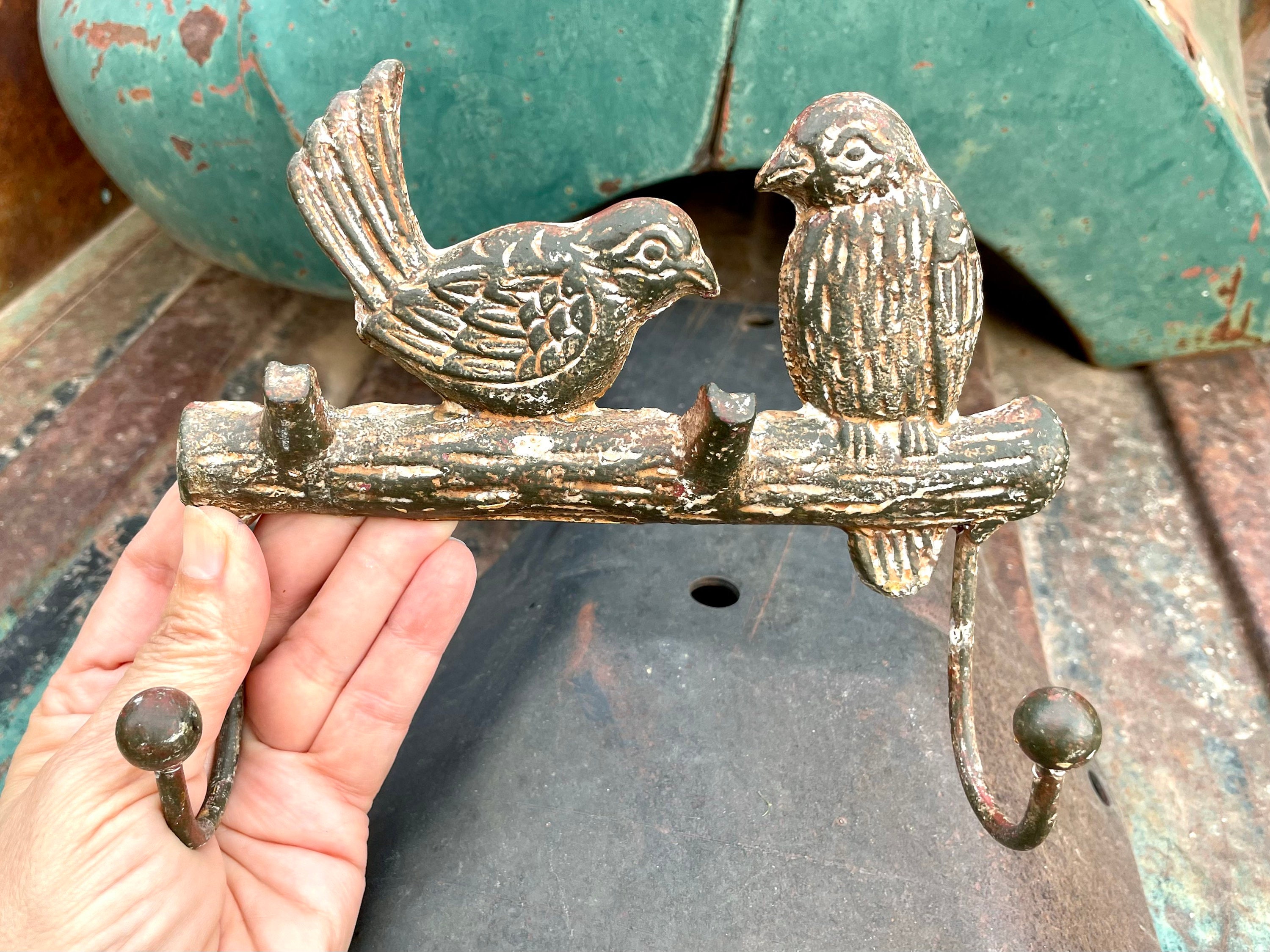 Vintage Metal Bird Hook Wall Hanging for Keys Lanyards, Entryway