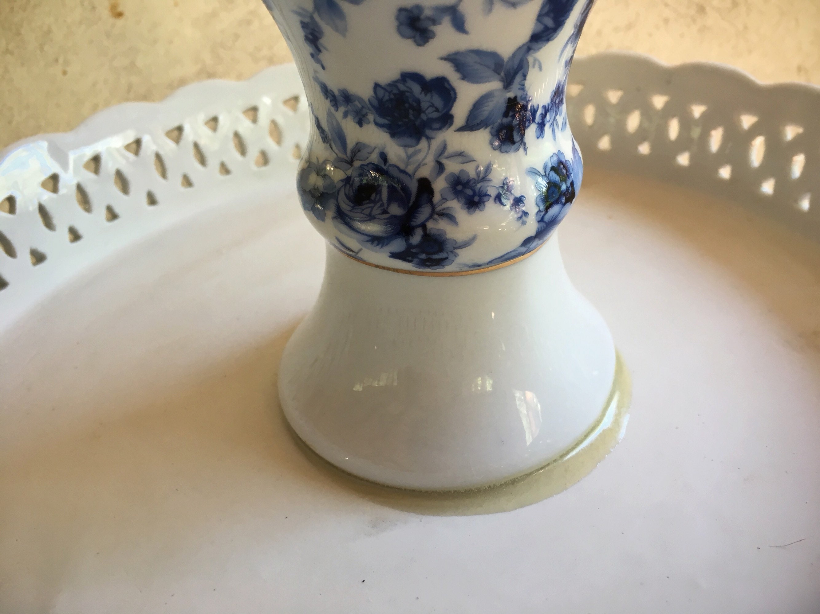 Blue and White Cake Stand Porcelain Roses, Pedestal Cake Stand, 14 Cake