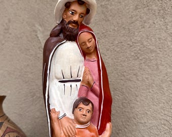 Vintage Peruvian Ayachucho Pottery Holy Family Statue, One Piece 12" Tall
