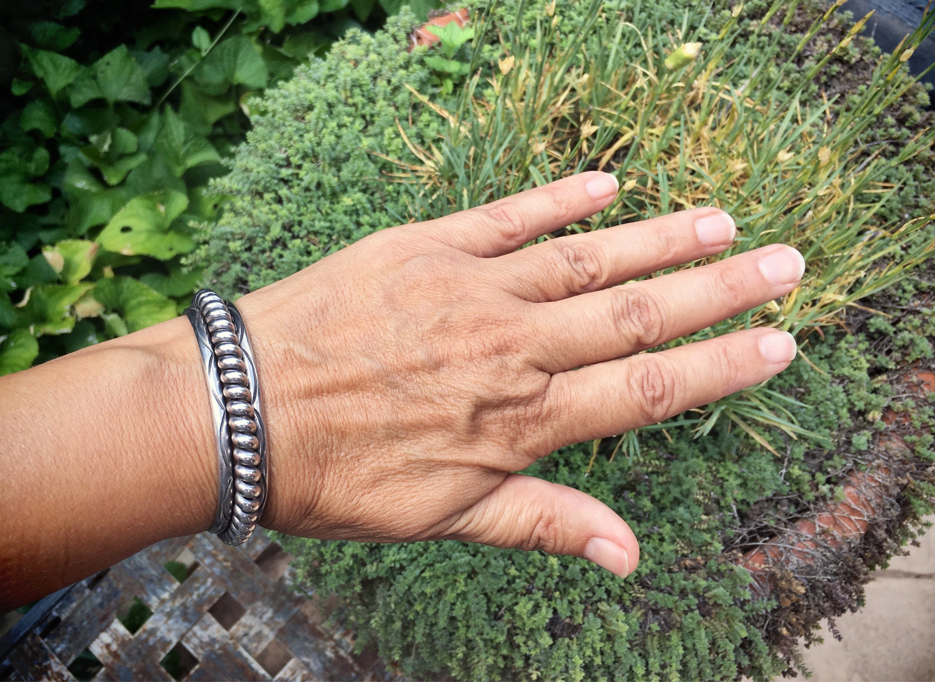 Half-Round WireCuff 1940～Vintage Navajo Half-Round WireCuff 1940～Vintage Navajo Half-Round WireCuff